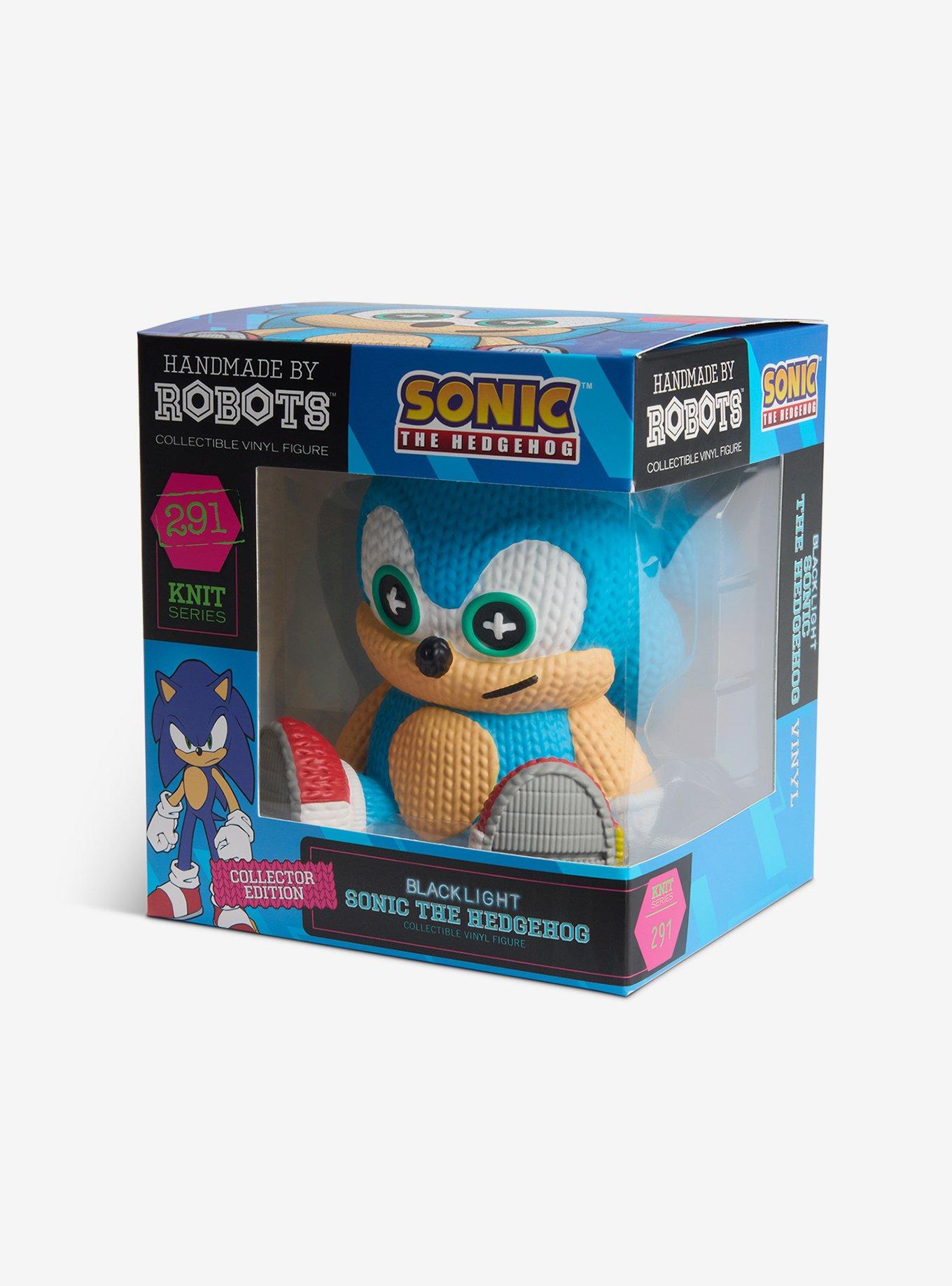 Handmade By Robots Sonic The Hedgehog Sonic (Blacklight) Vinyl Figure, , alternate