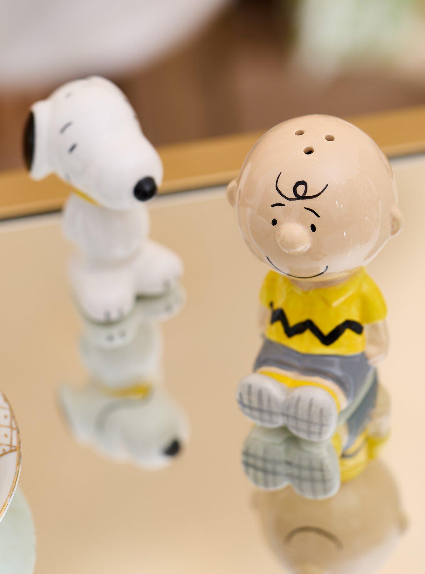 Peanuts Charlie Brown & Snoopy Figural Salt and Pepper Shakers &mdash; BoxLunch Exclusive, , alternate - view 3