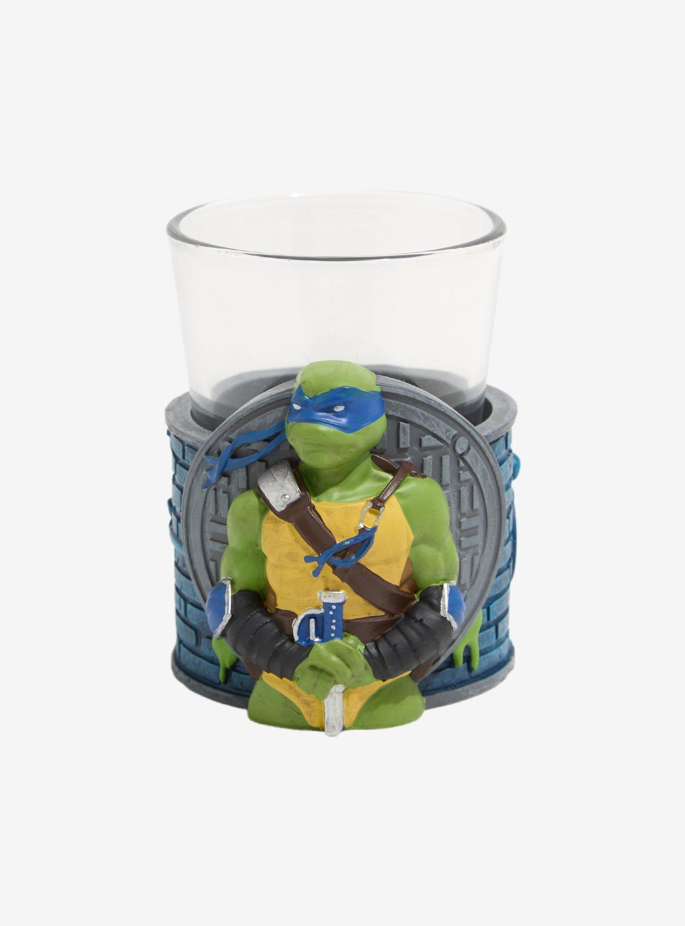 Magic: The Gathering Teenage Mutant Ninja Turtles Blind Box Mini Dice Cup, , alternate - view 3