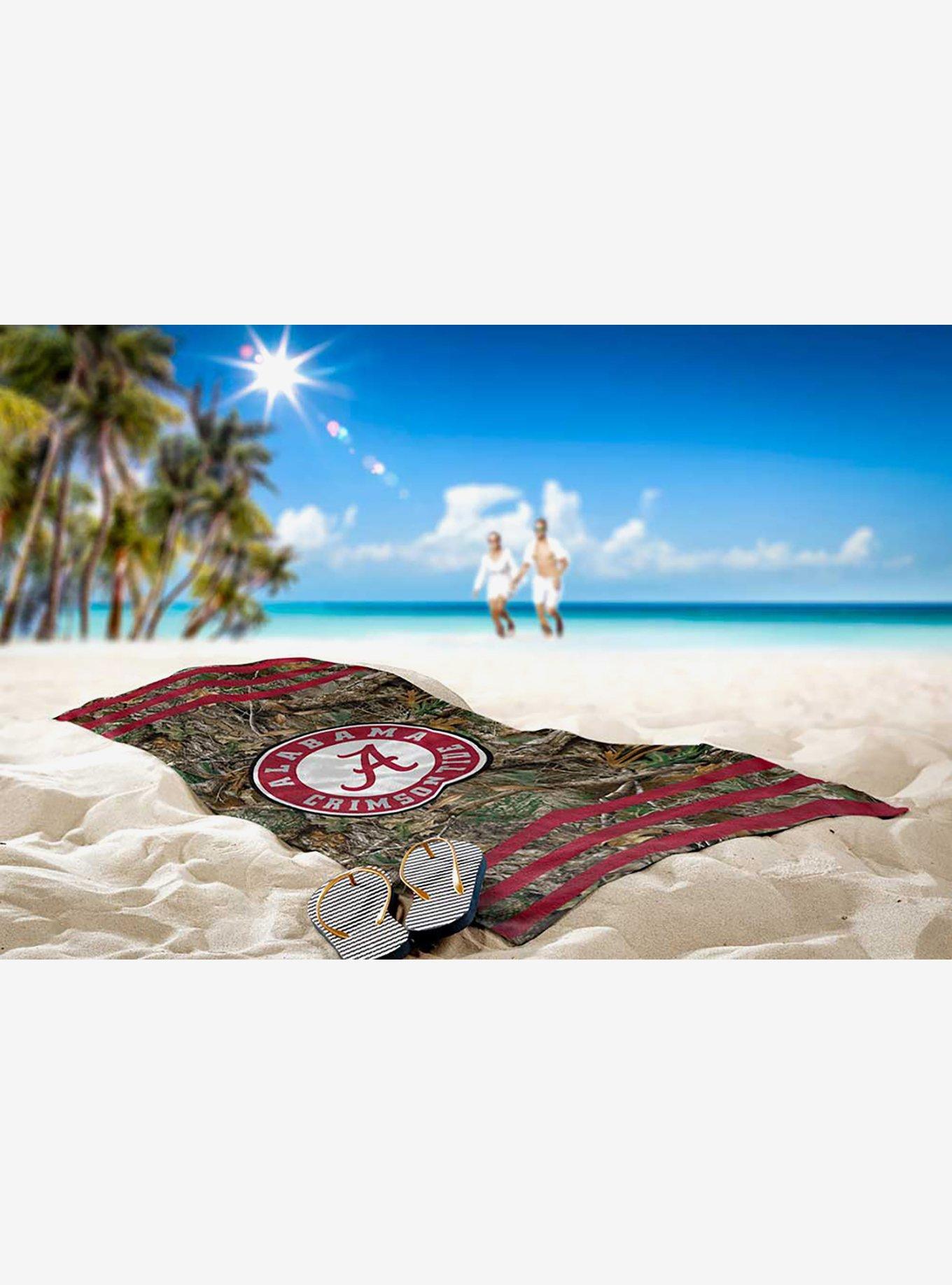 NCAA Alabama Realtree Stripes Beach Towel, , hi-res