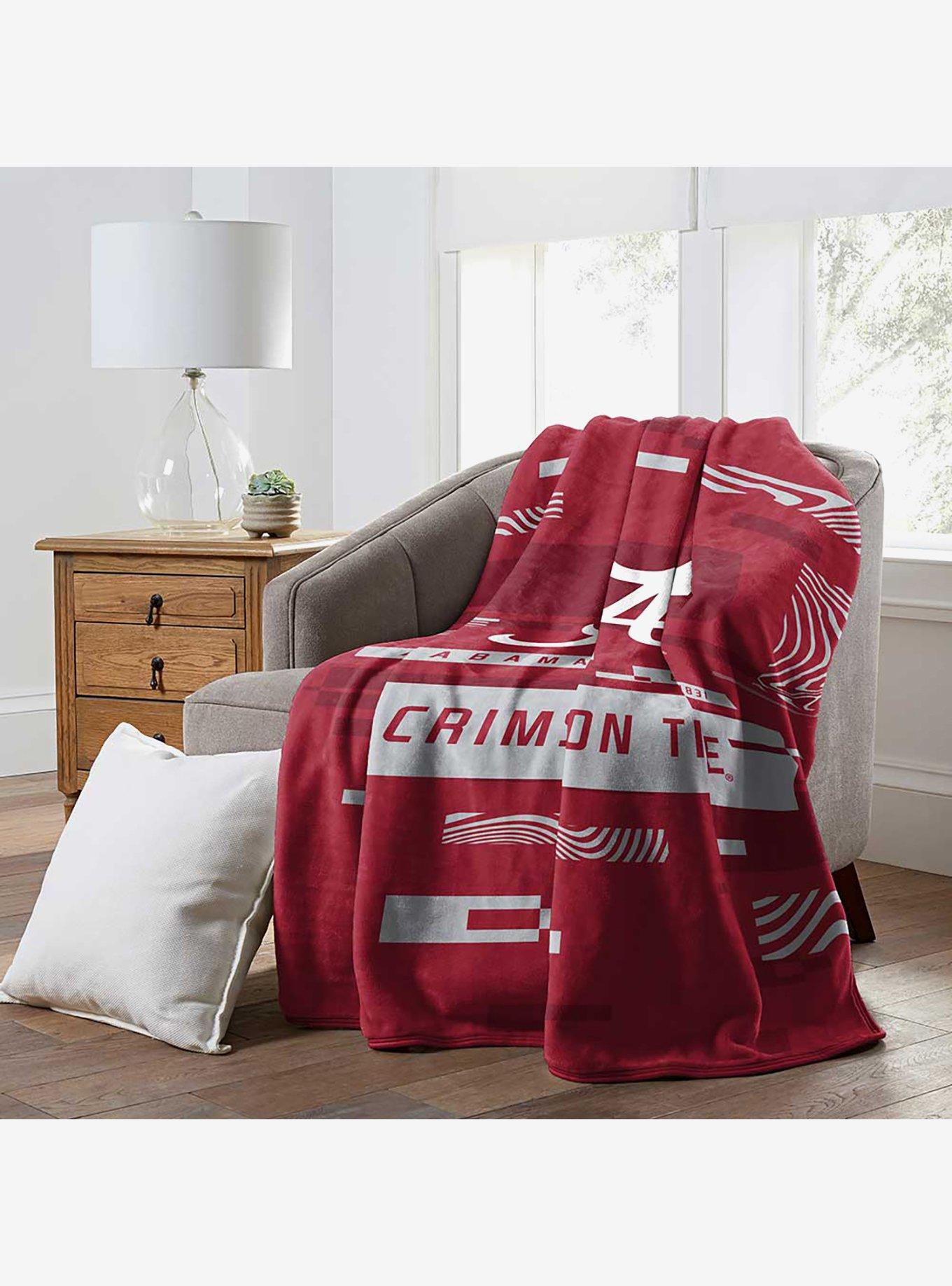 NCAA Alabama Digitize Raschel Throw Blanket