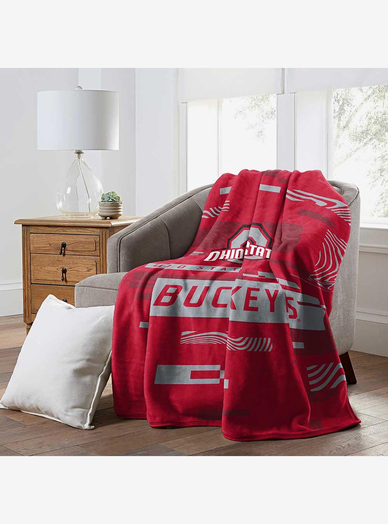NCAA Digitize Ohio State Raschel Throw Blanket, , alternate