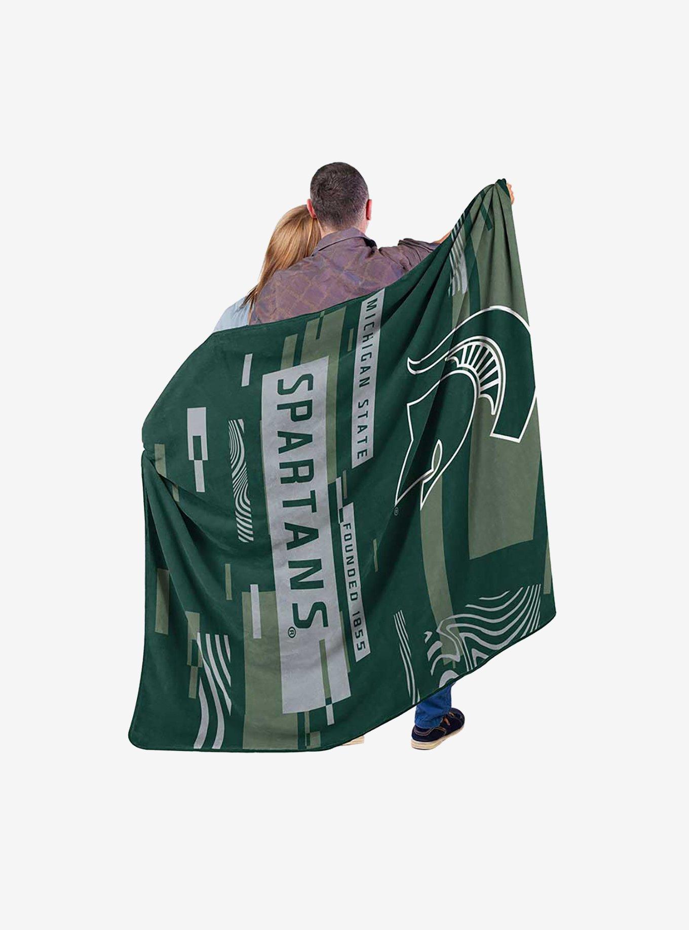 NCAA Michigan State Digitize Raschel Throw Blanket, , hi-res