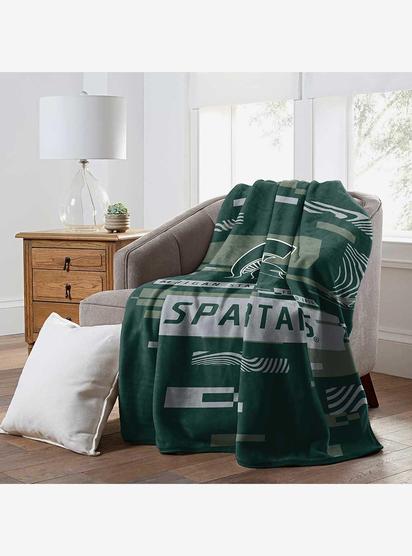 NCAA Michigan State Digitize Raschel Throw Blanket, , alternate