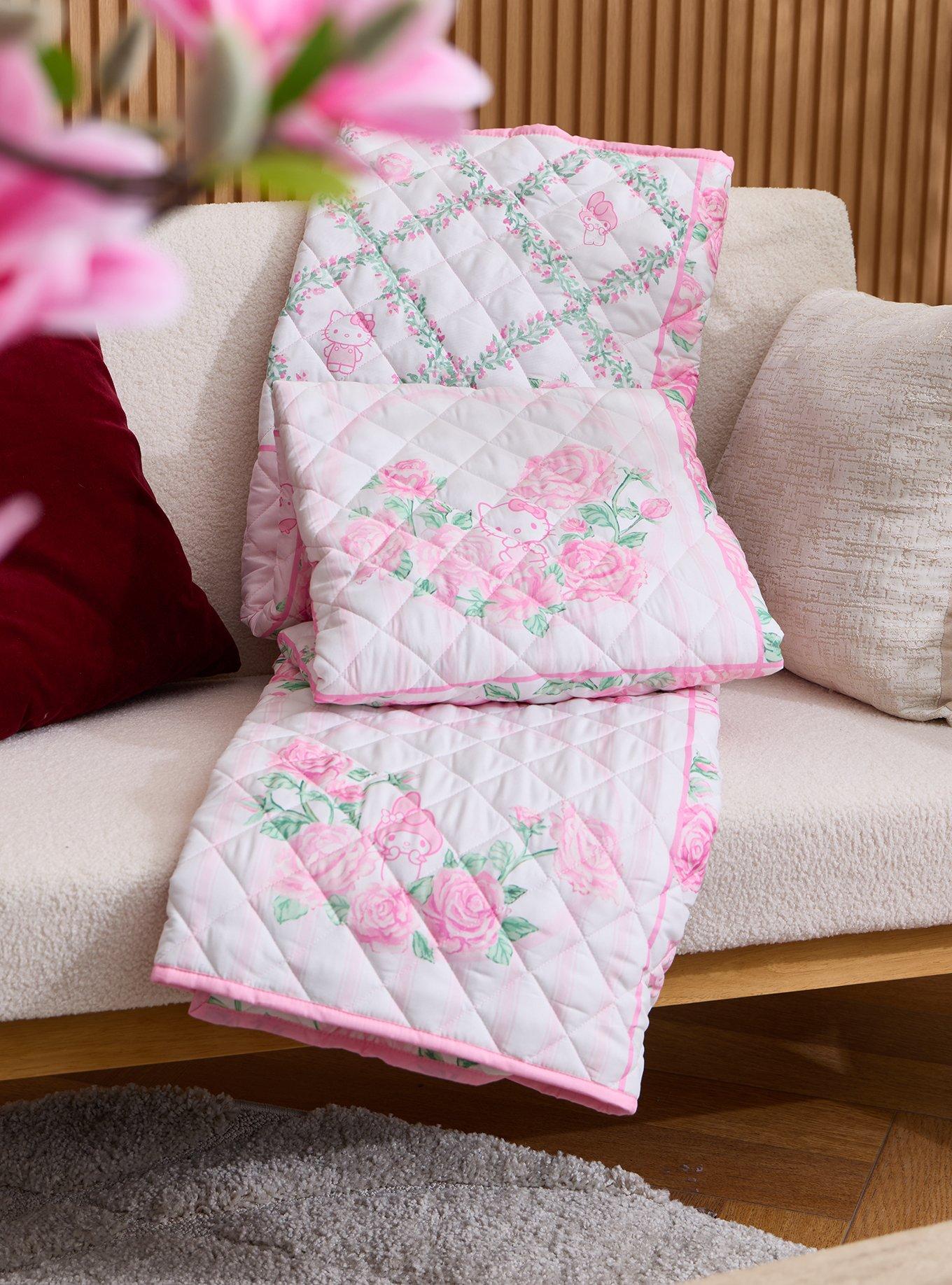 Sanrio Hello Kitty & Friends Roses Reversible Retro Quilted Blanket - BoxLunch Exclusive, , alternate - view 2