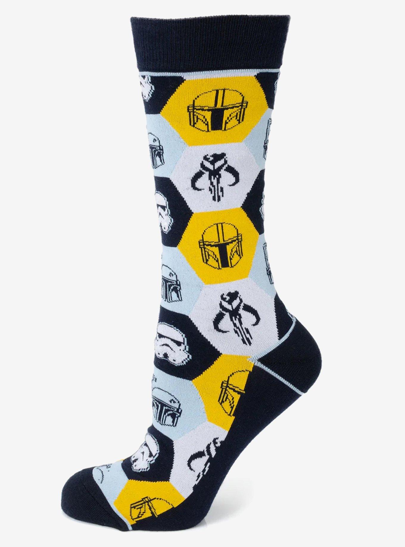 Star Wars Mandalorian and Mythosaur Dress Socks and Lapel Pin Gift Set, , hi-res
