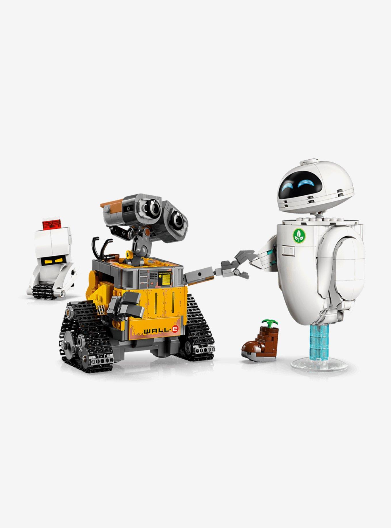 LEGO&reg; Disney Pixar WALL-E and EVE Build Kit Set, , hi-res