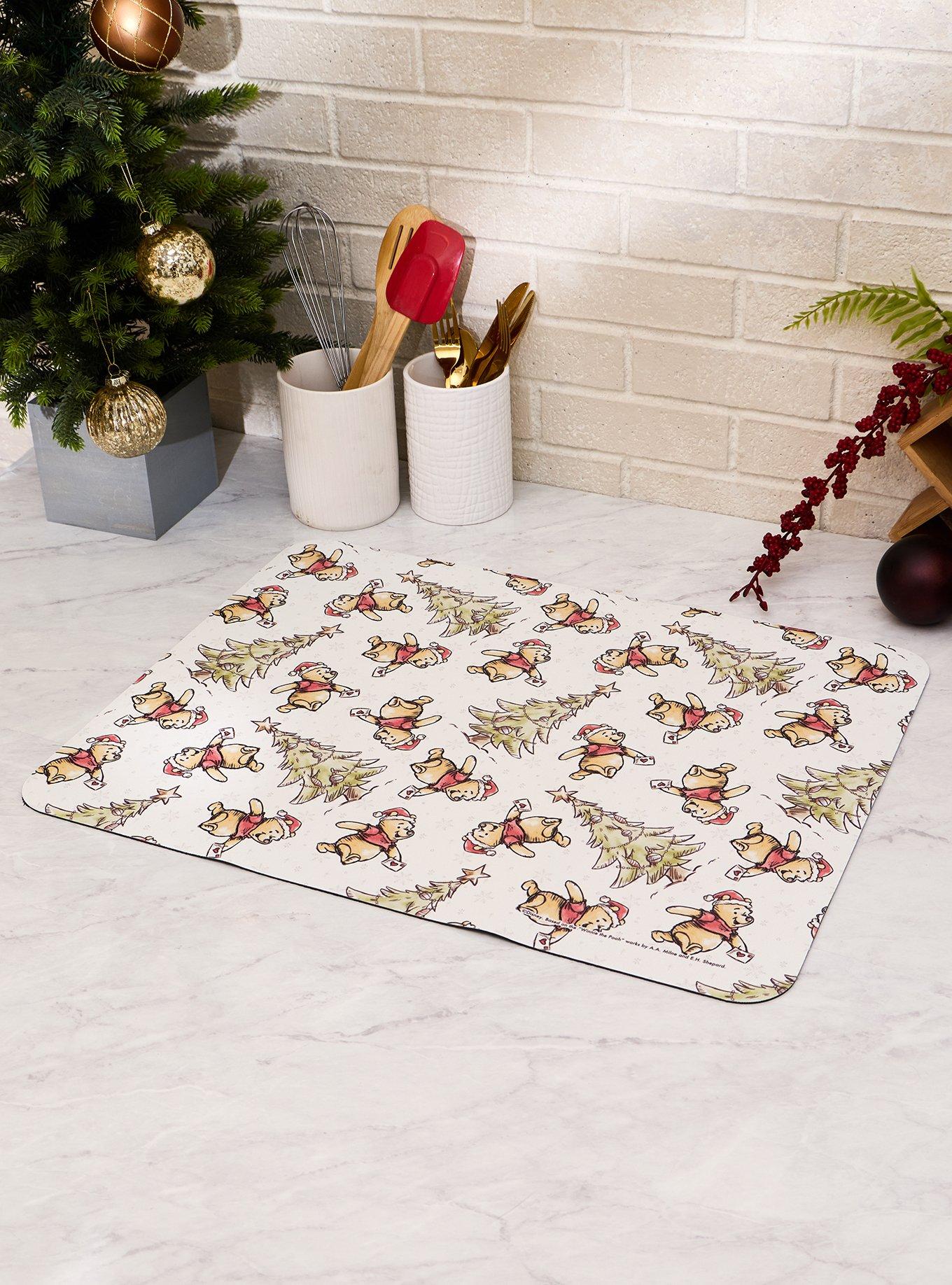 Disney Winnie the Pooh Holiday Drying Mat