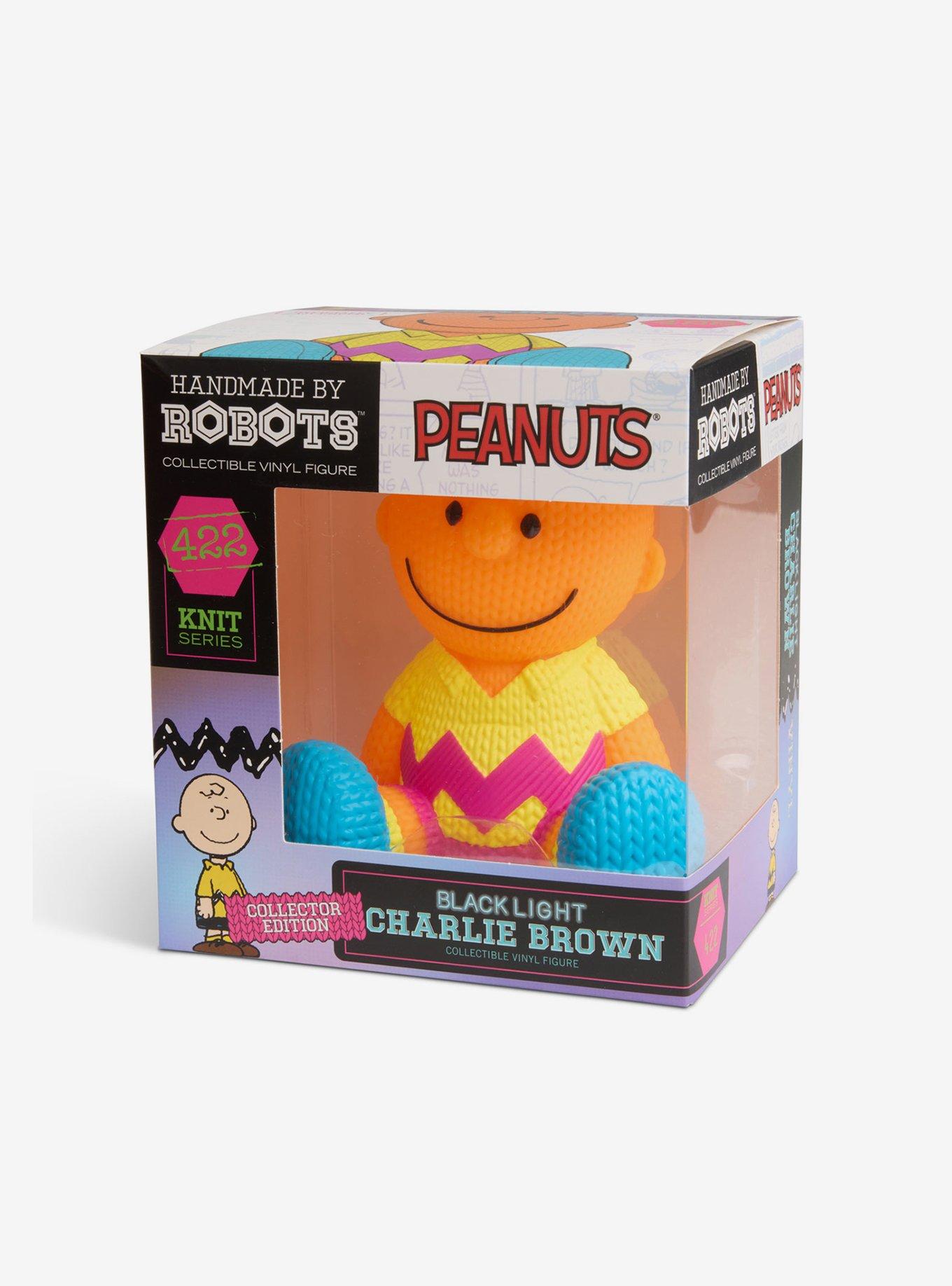 Handmade by Robots Peanuts Charlie Brown #422 (Blacklight) Vinyl Figure, , alternate - view 6