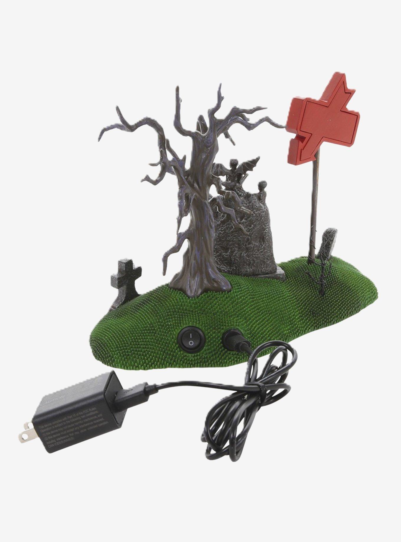 Department 56 Beetlejuice Cemetery Plot Figurine, , hi-res