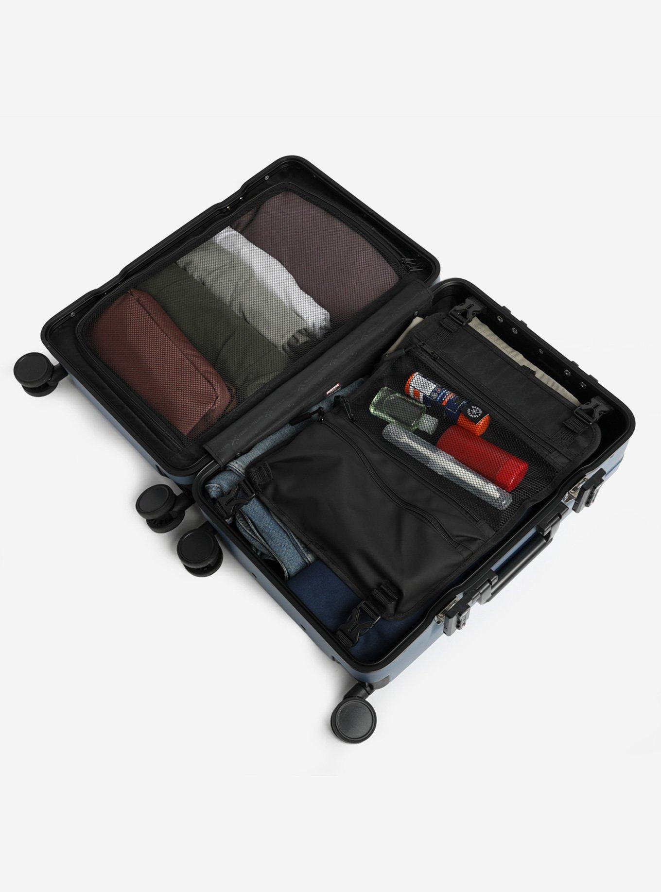 Marvel X-Men Weapon X Departer Carry-On, , alternate - view 6