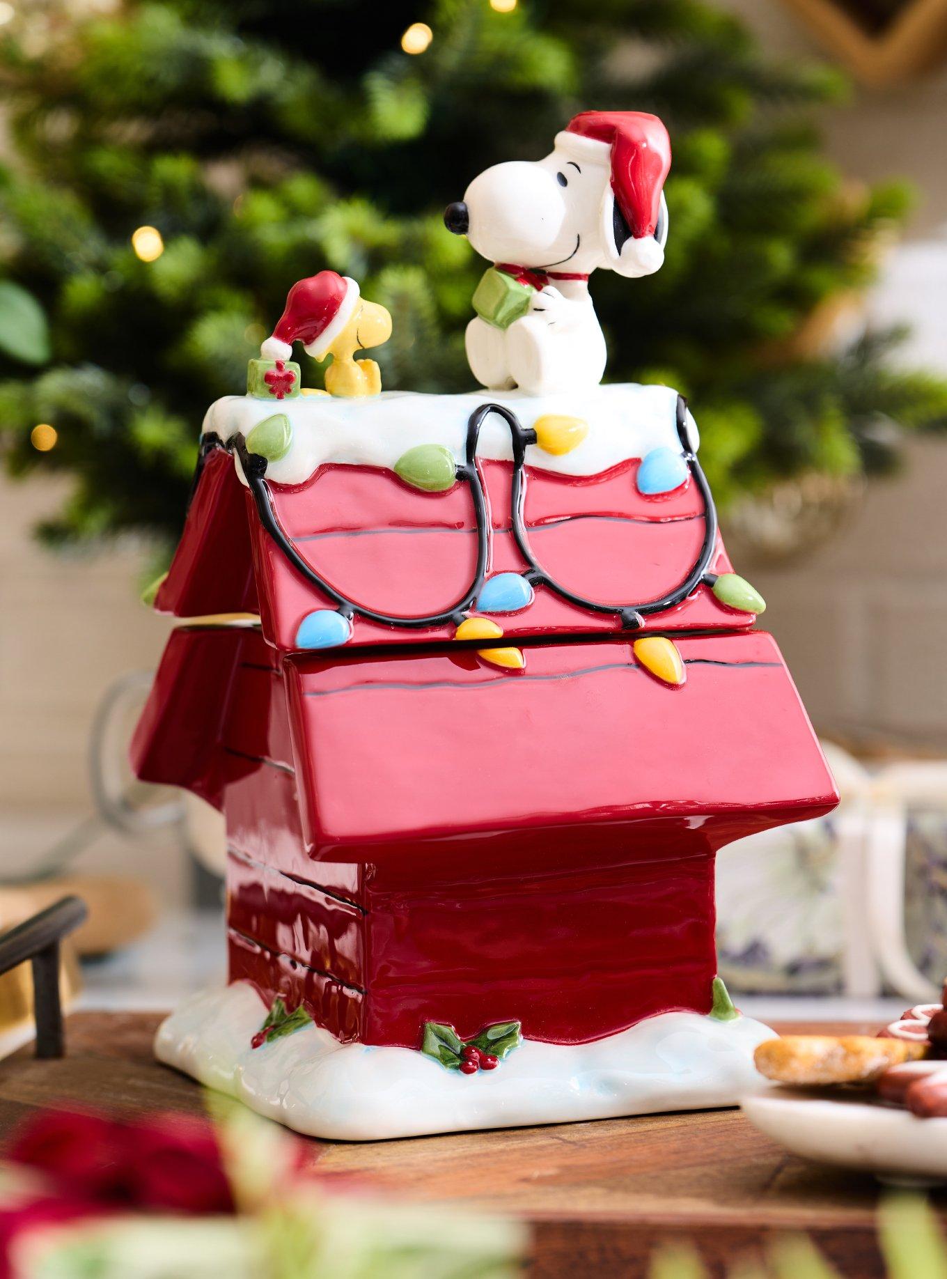 Peanuts Snoopy Holiday Doghouse Figural Cookie Jar, , alternate - view 4