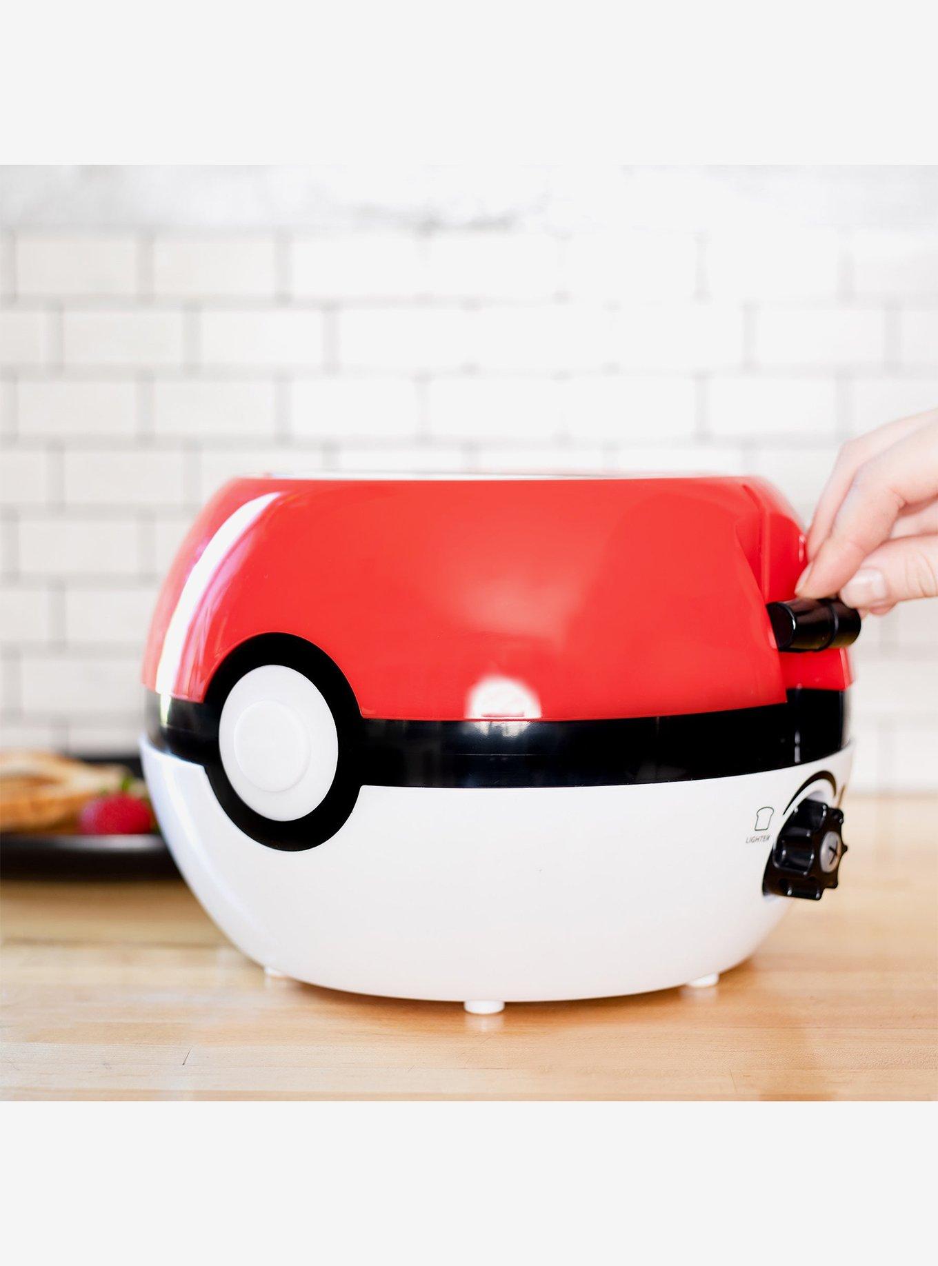 Pok&eacute;mon Pokeball Halo 2-Slice Toaster, , alternate - view 6