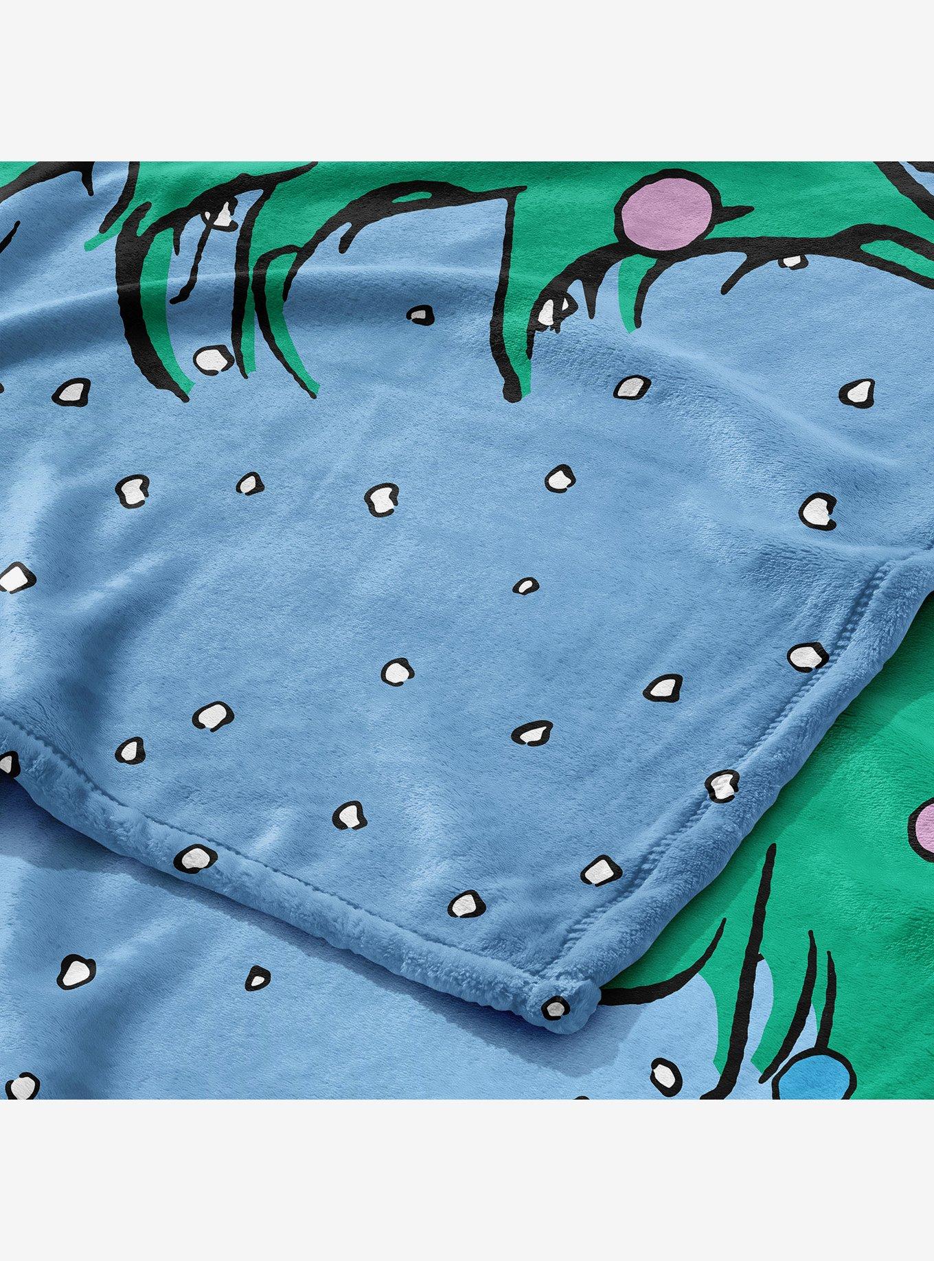 Peanuts Christmas Time Silk Touch Throw Blanket, , alternate - view 4