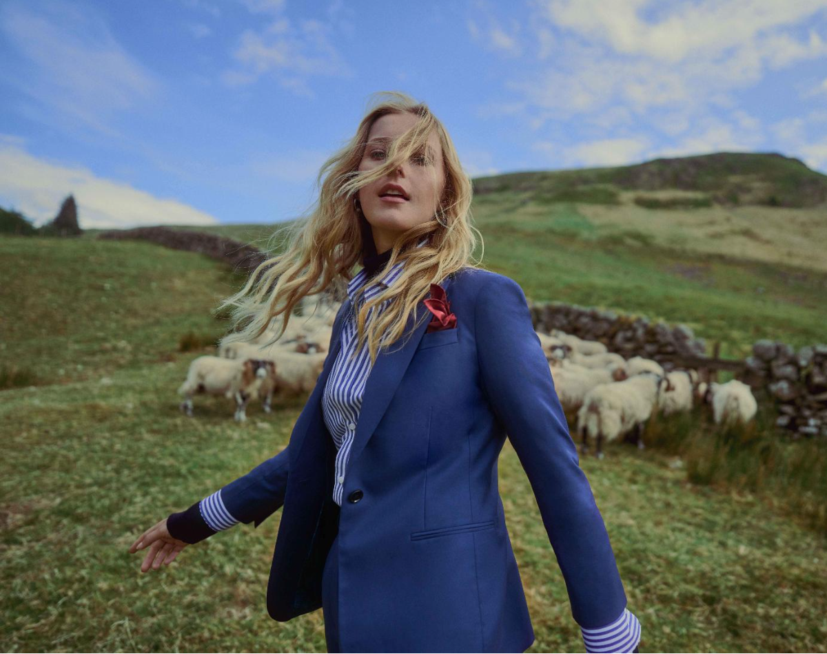25%  Off Blue Suits - Use Code: BLUE
