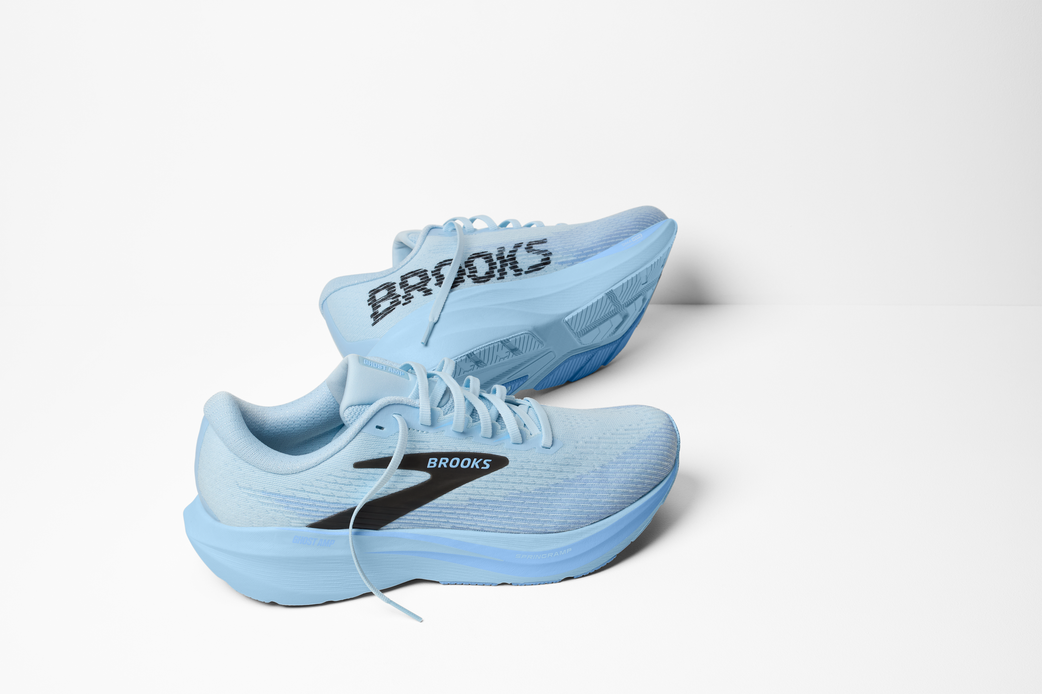 Brooks Ghost AMP Laufschuhe