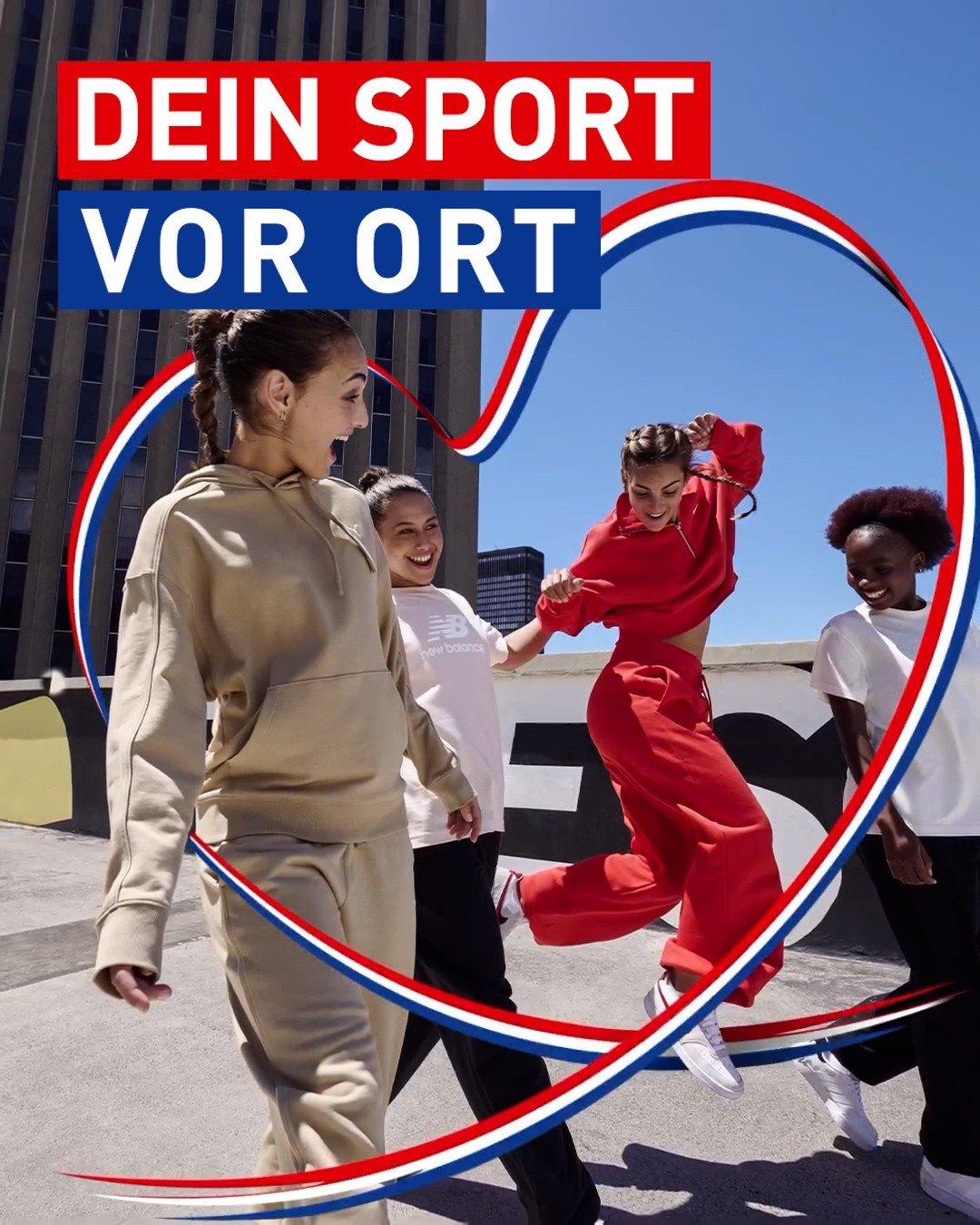 junge Frauen in Sweatshirts und Jogginghosen