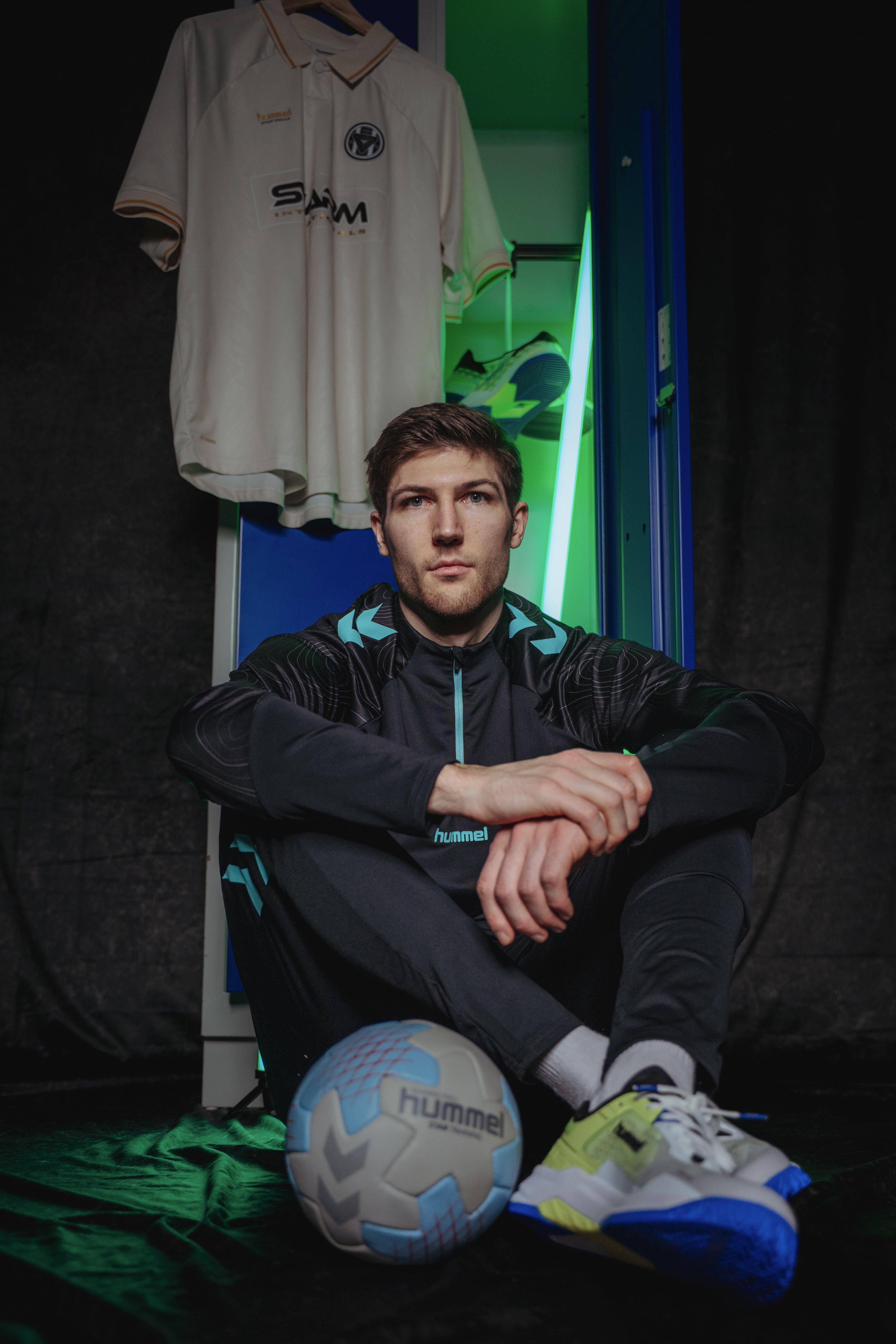 Handballbekleidung von Hummel 