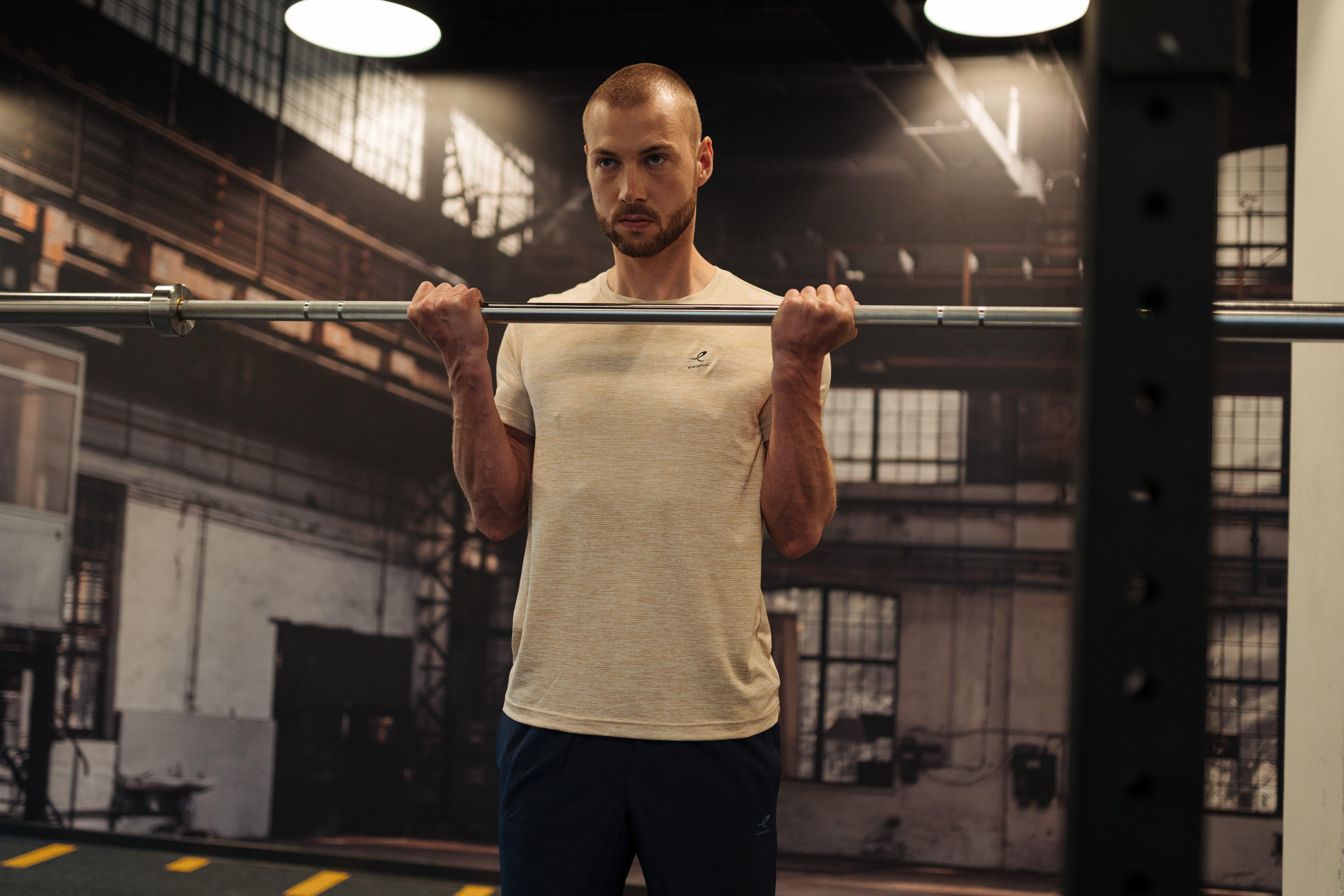 Shoppe Sportartikel für Fitness & Training bei INTERSPORT