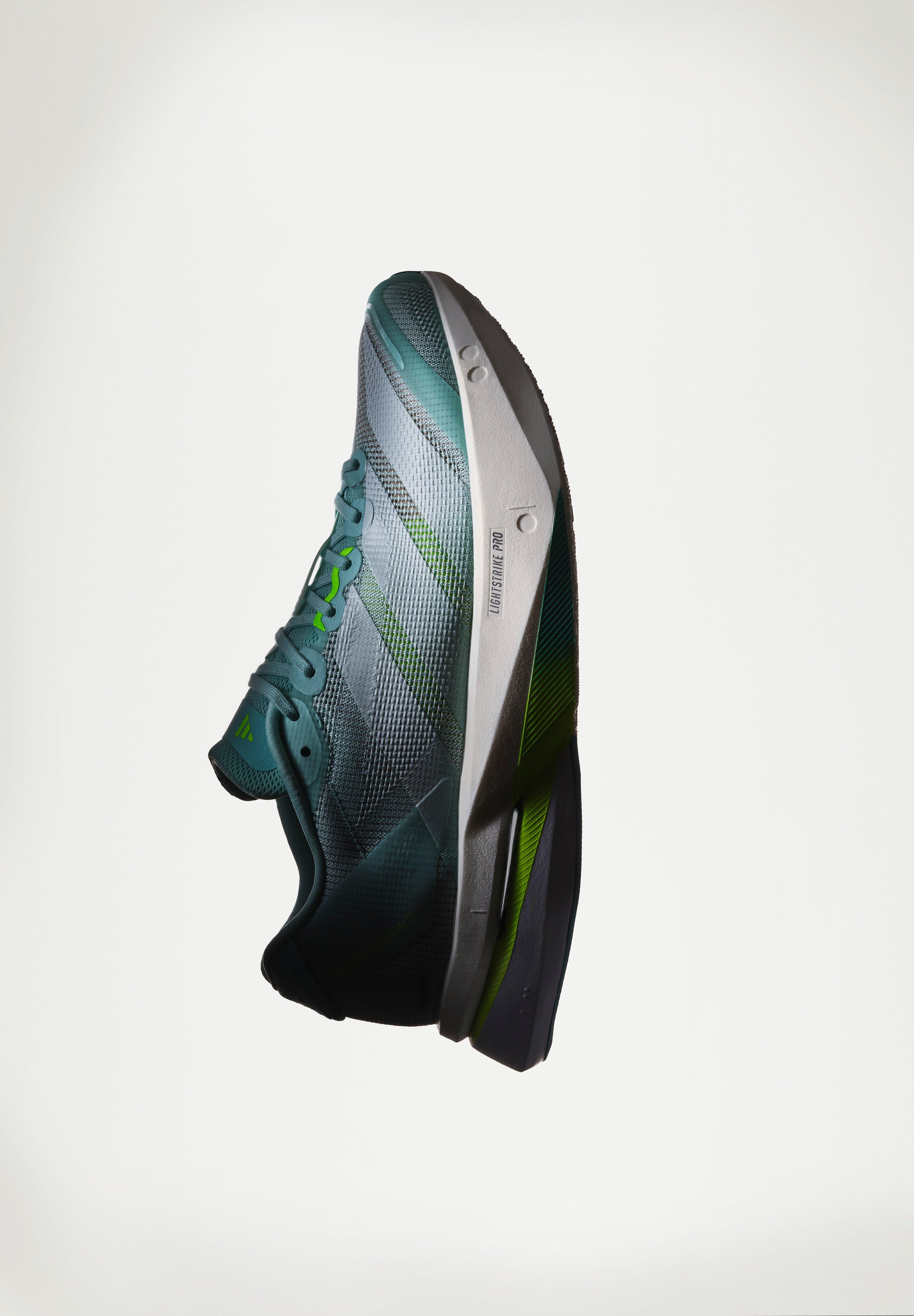 Adidas Adizero Boston bei INTERSPORT