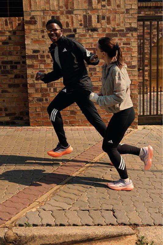 adidas Laufbekleidung jetzt shoppen bei INTERSPORT