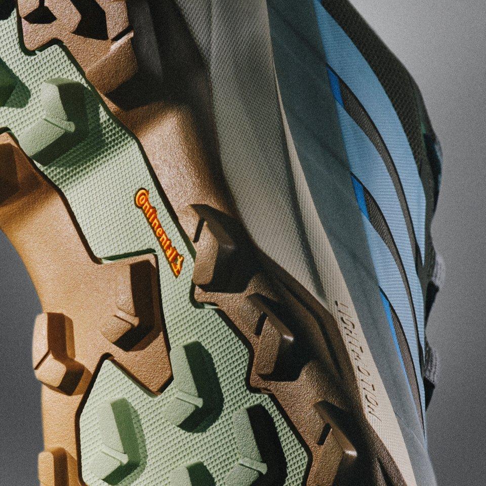 adidas Skychaser jetzt entdecken bei INTERSPORT!