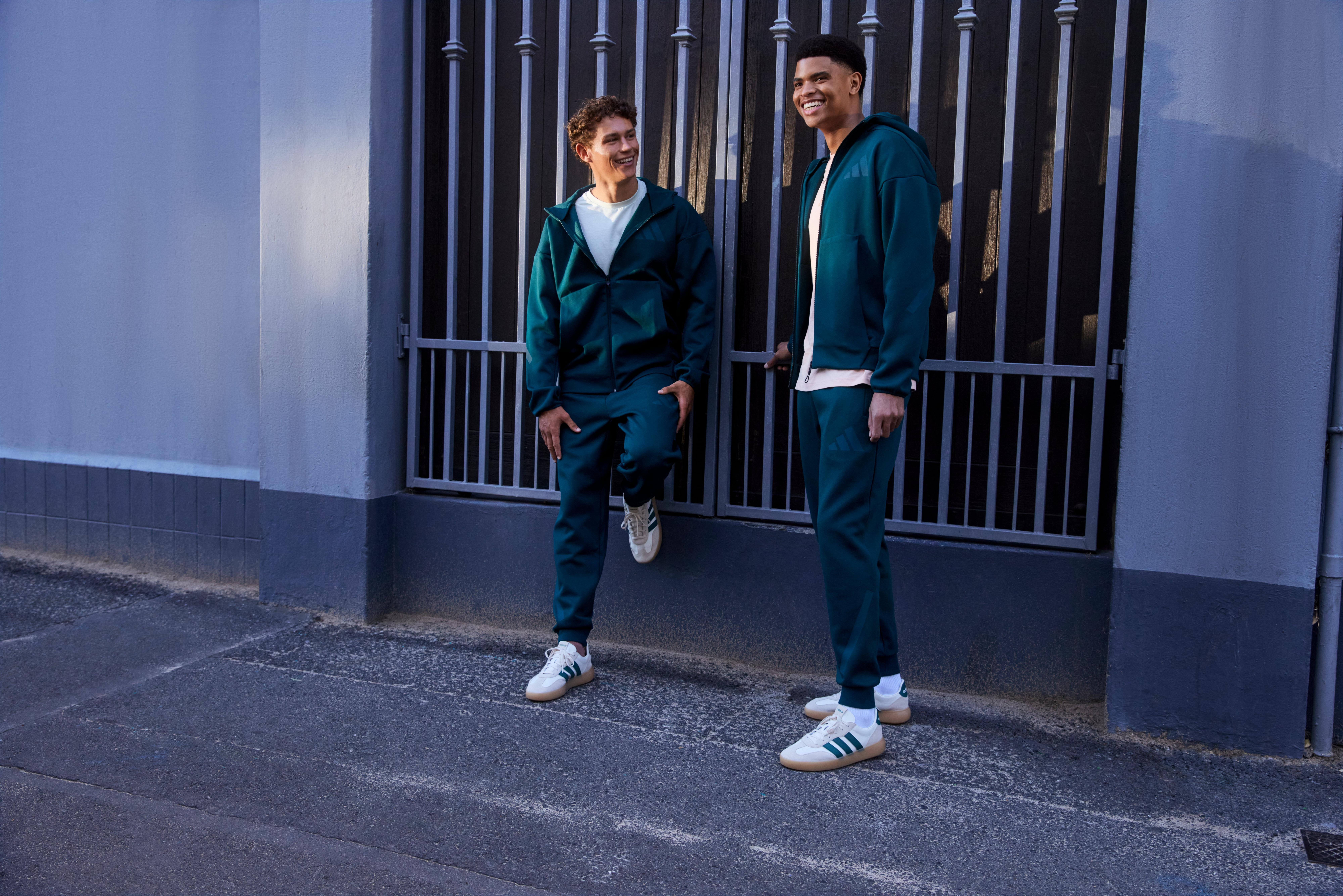 adidas Lightblaze jetzt kaufen bei INTERSPORT