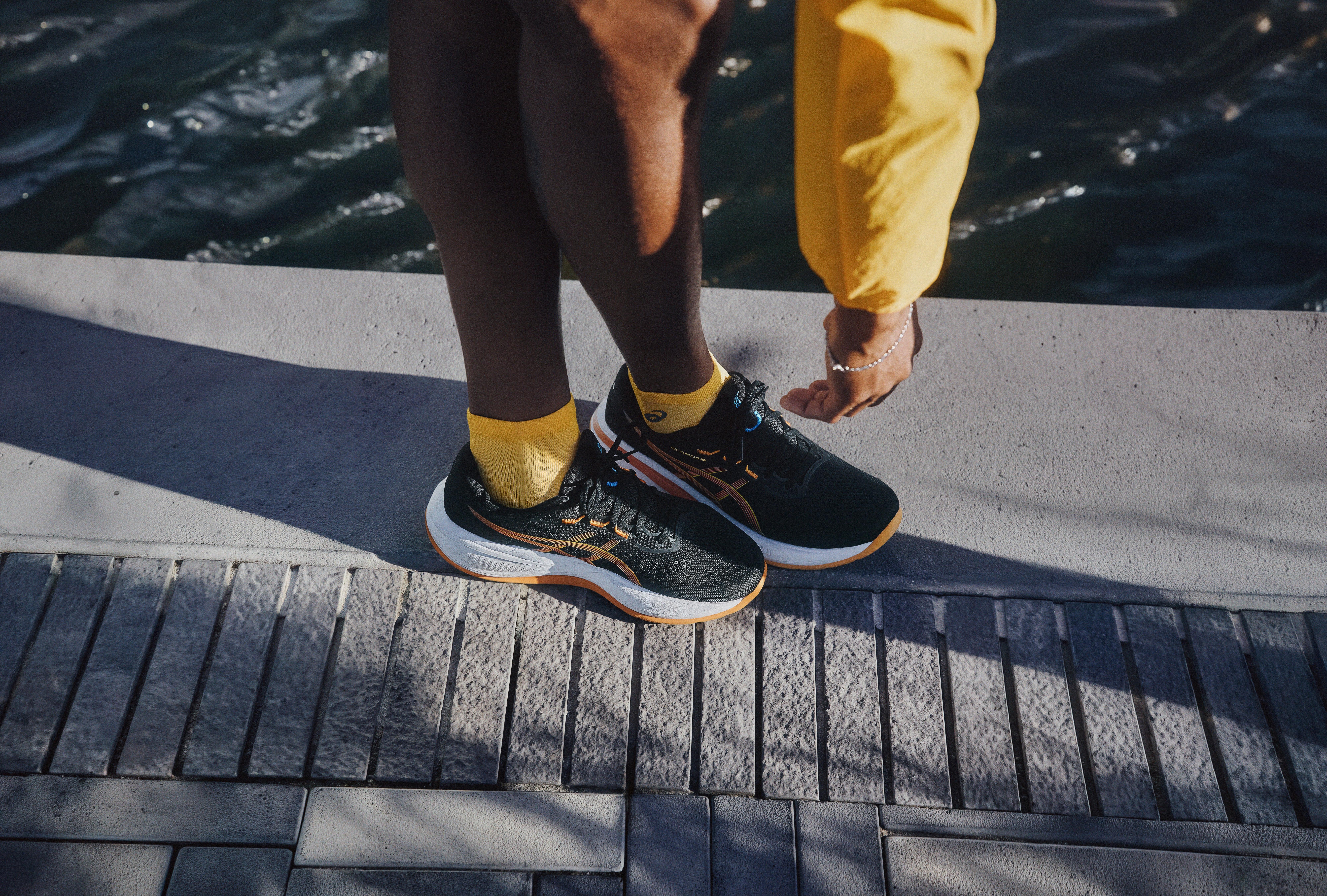 Asics Gel Cumulus jetzt bei INTERSPORT