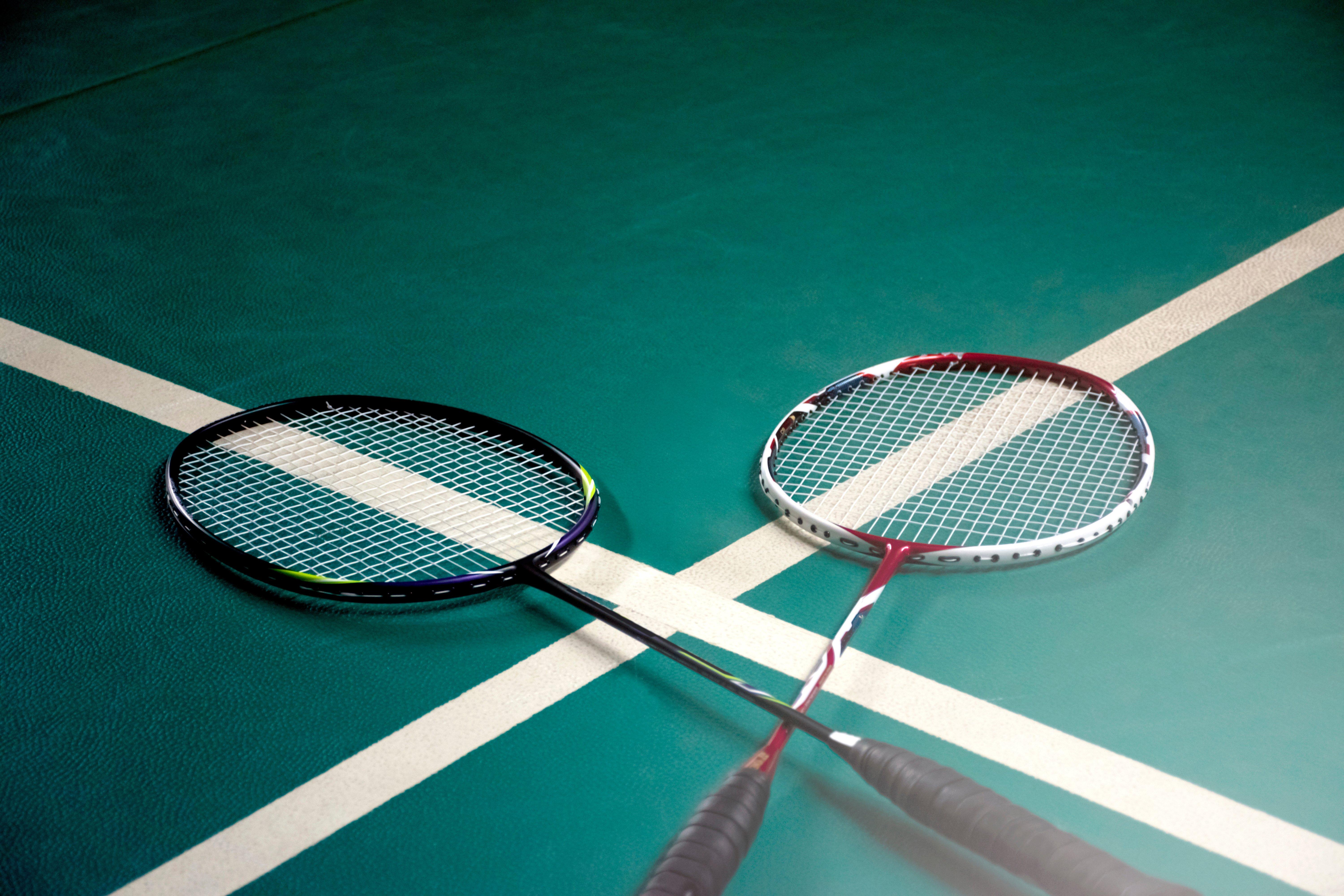 Badminton Schläger jetzt kaufen bei INTERSPORT