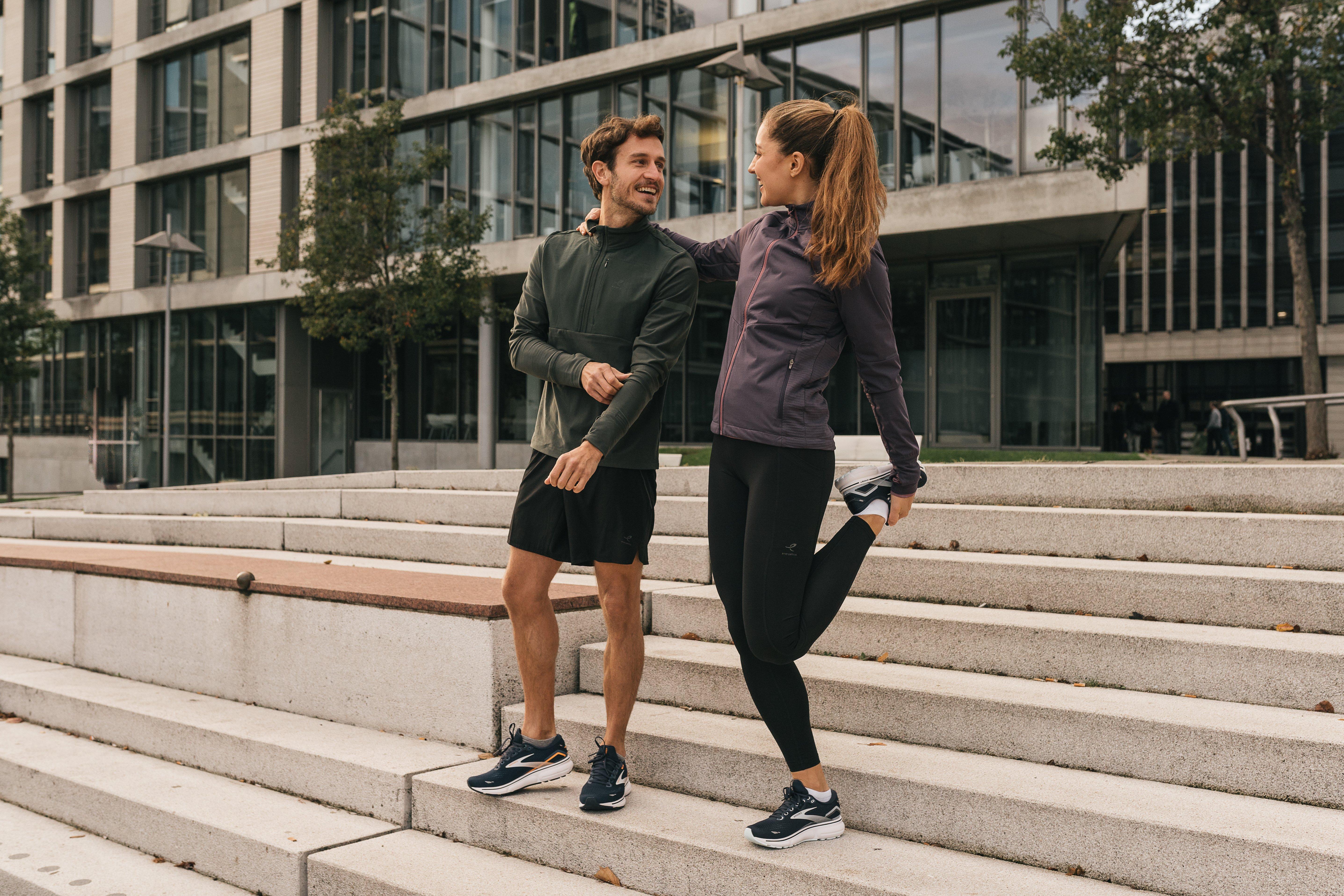 Running Hoodies & Pullover