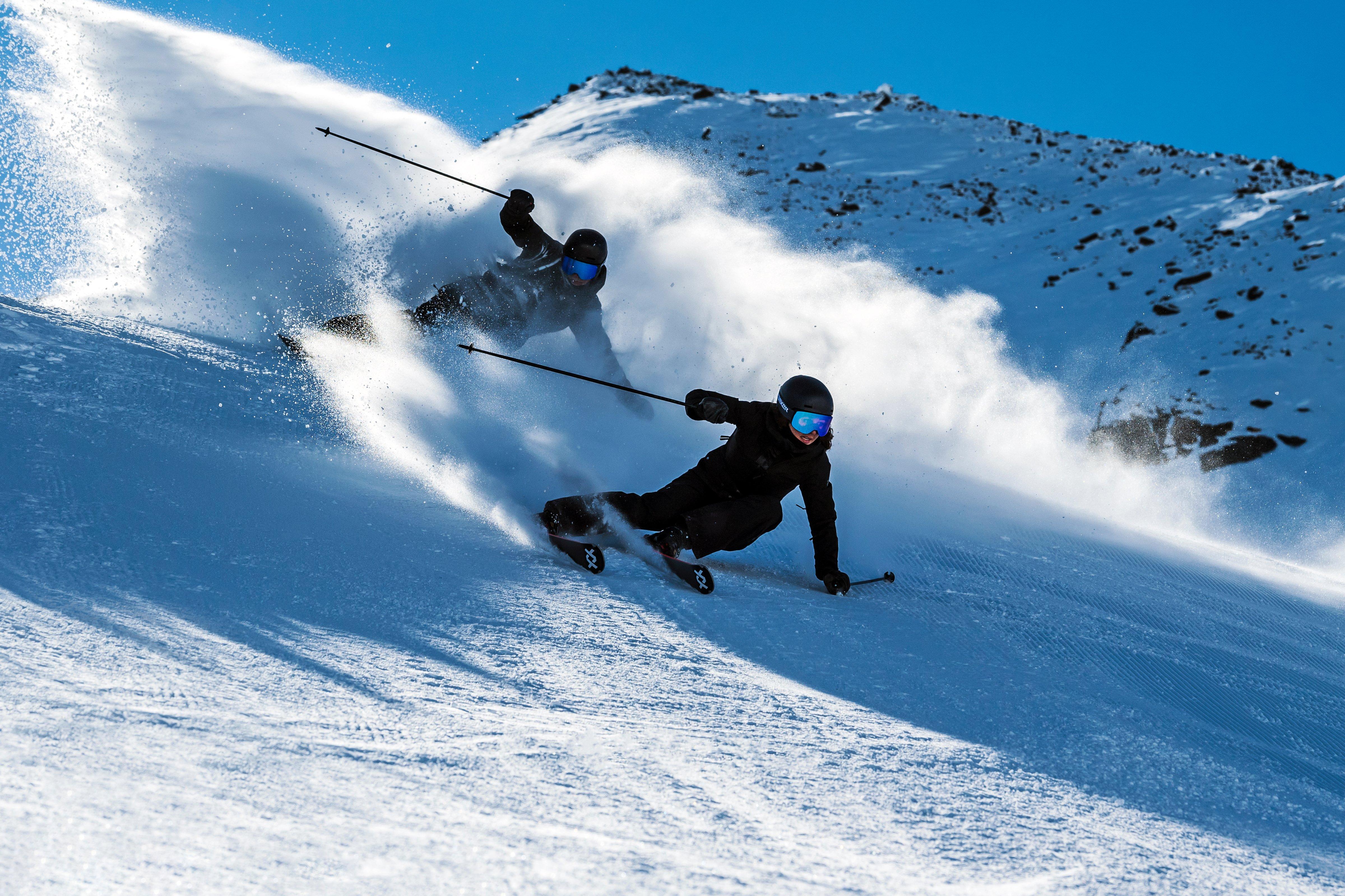 Zur Abgabe ist kein Termin nötig. Bearbeitungszeit momentan ca. 3 Werktage.