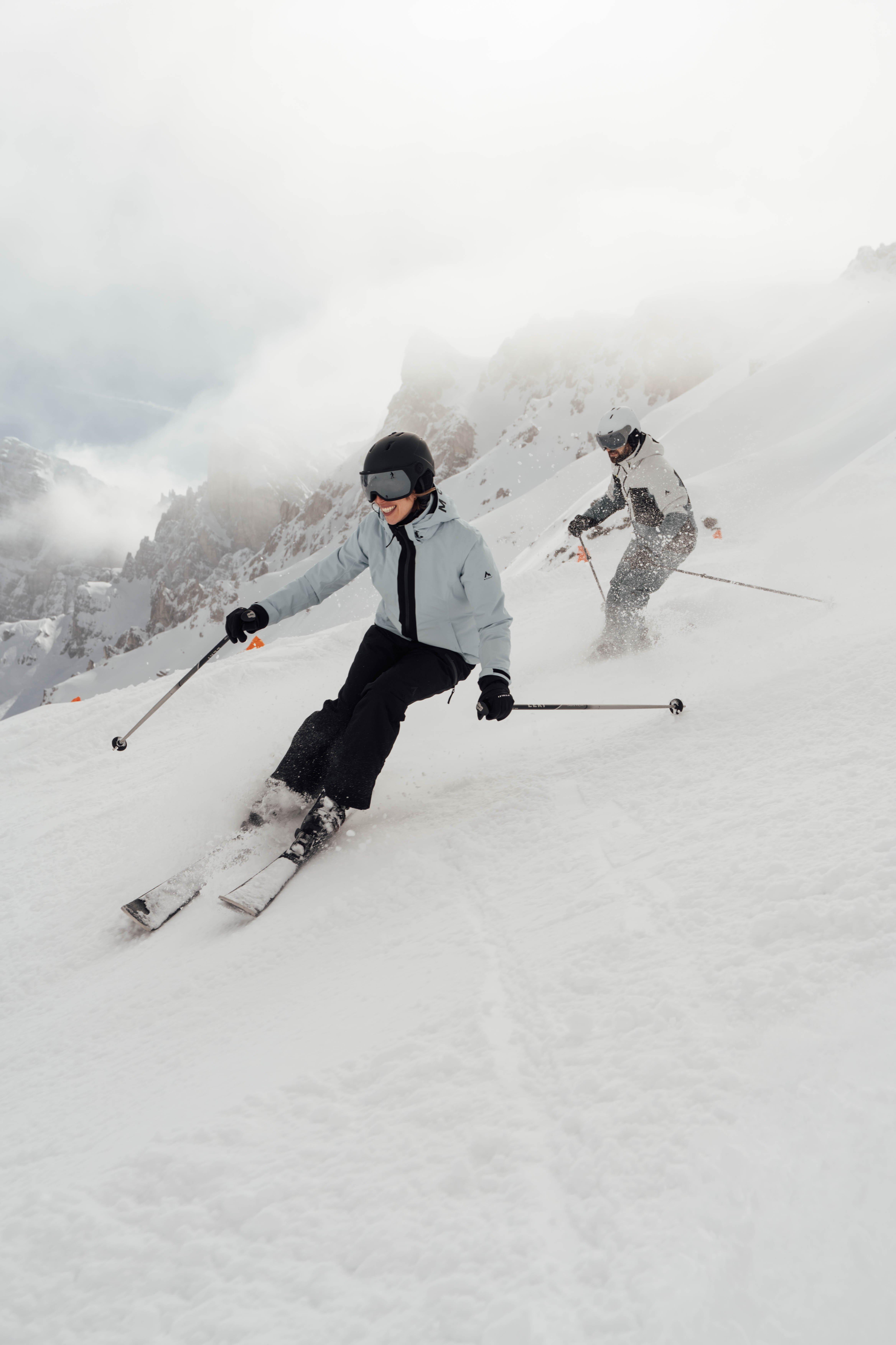 Shoppe Sportartikel für Ski Alpin, Snowboard & Co. bei INTERSPORT