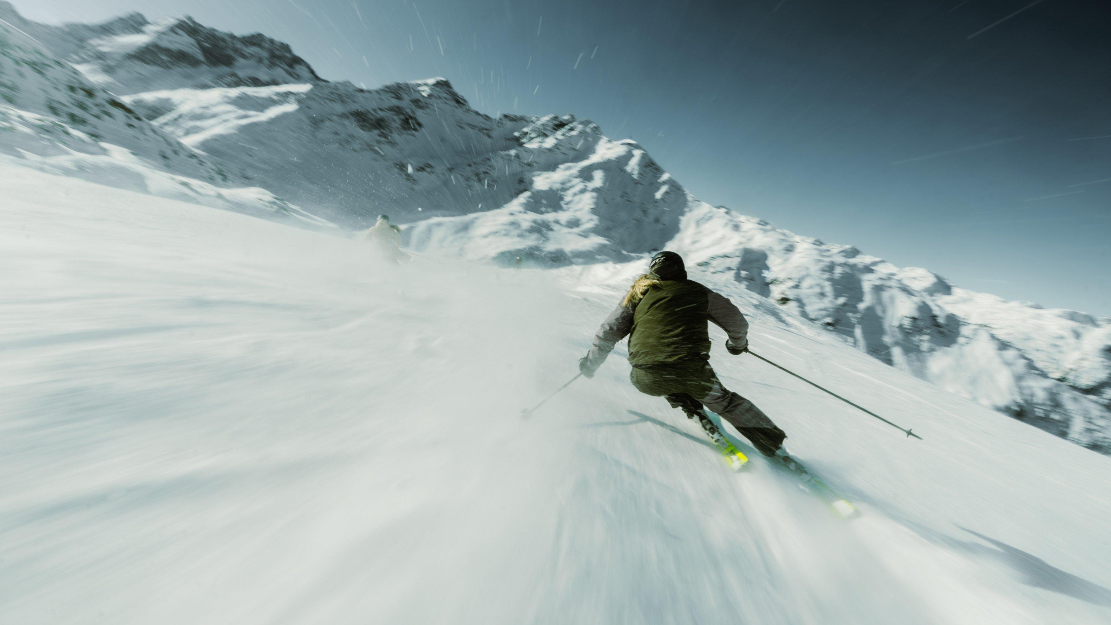 Fischer Markenseite - Mehr Skiausrüstung