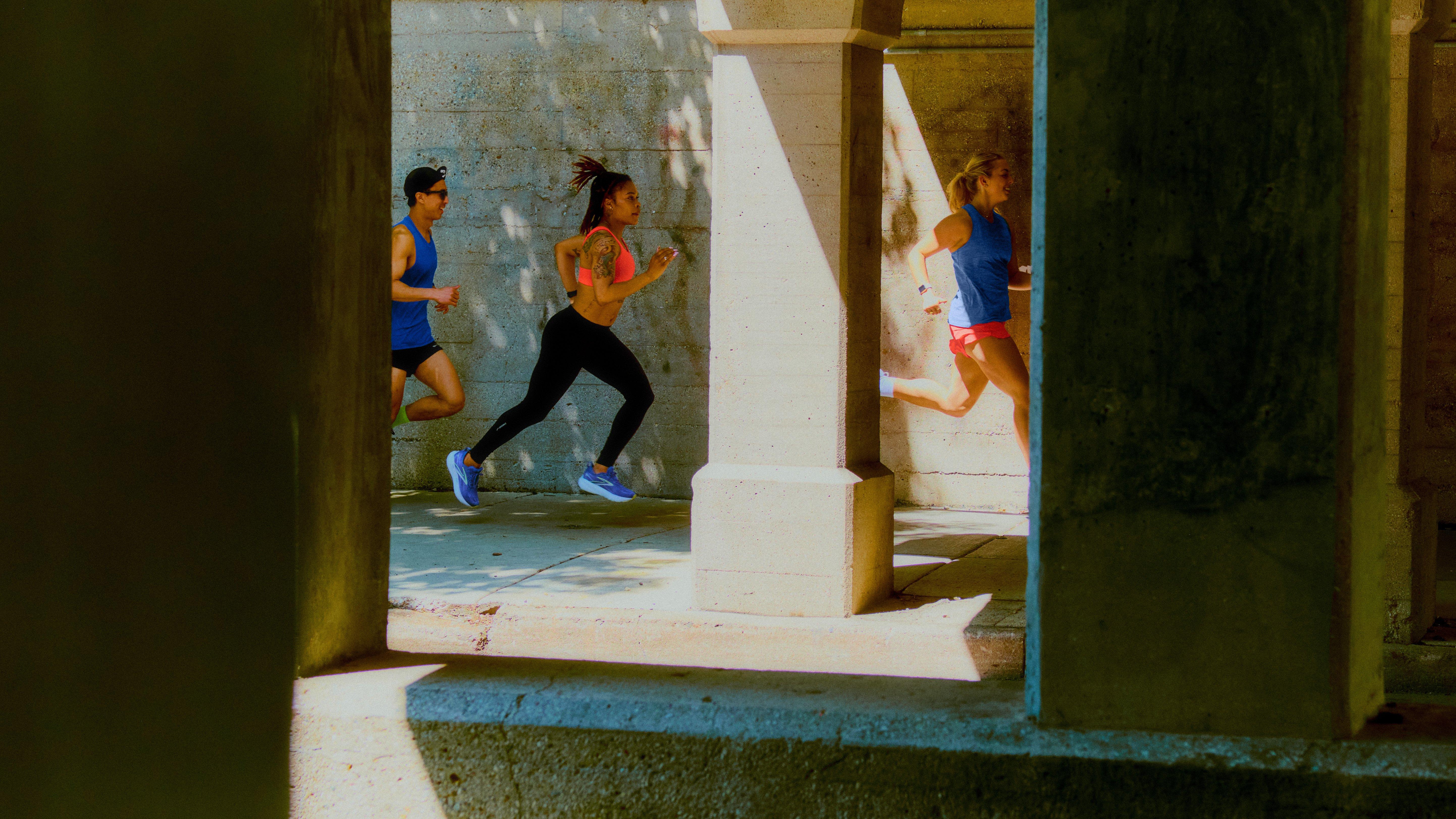 Brooks Markenshop jetzt entdecken bei INTERSPORT