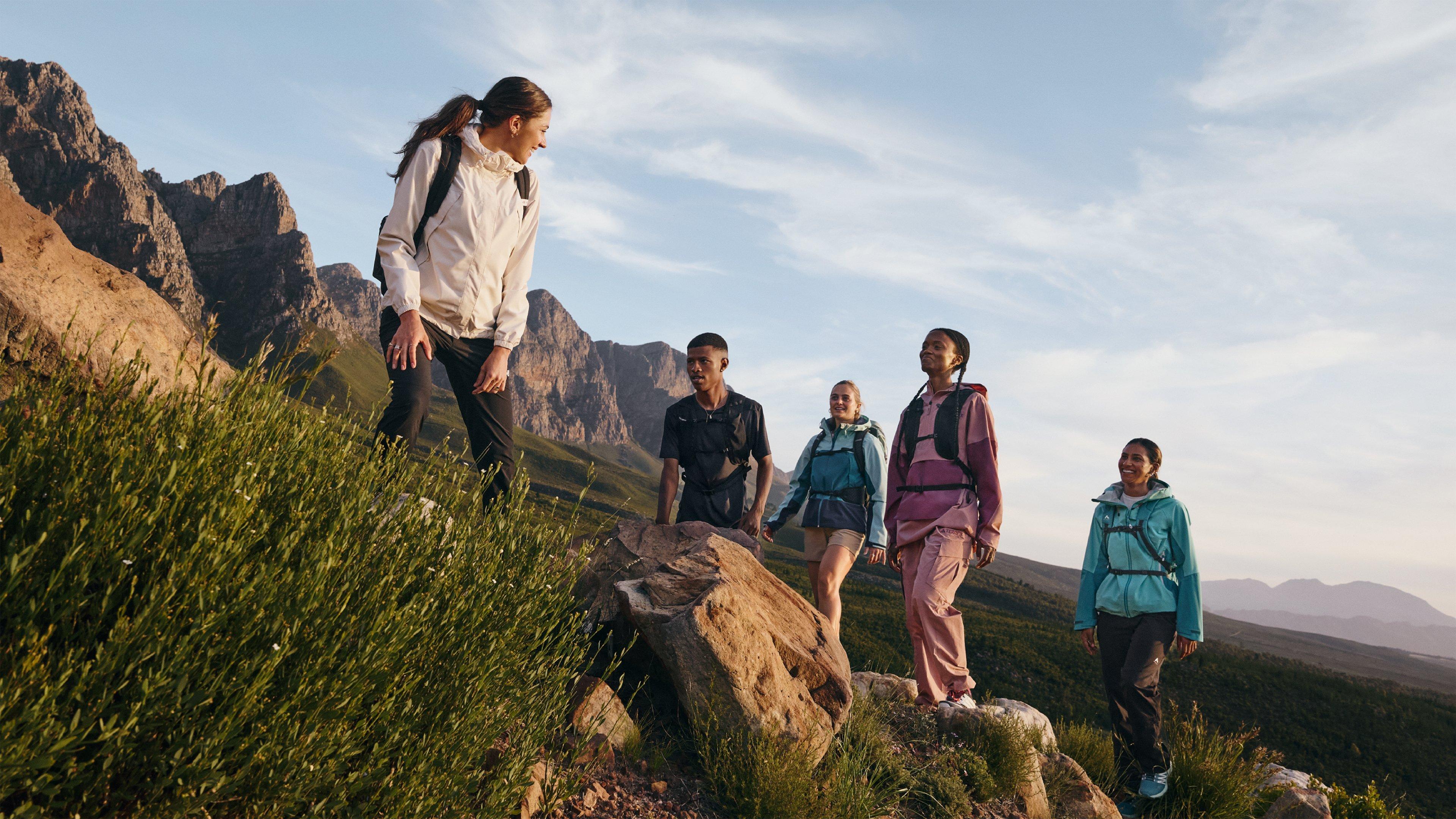 Wanderbekleidung &amp; Ausrüstung