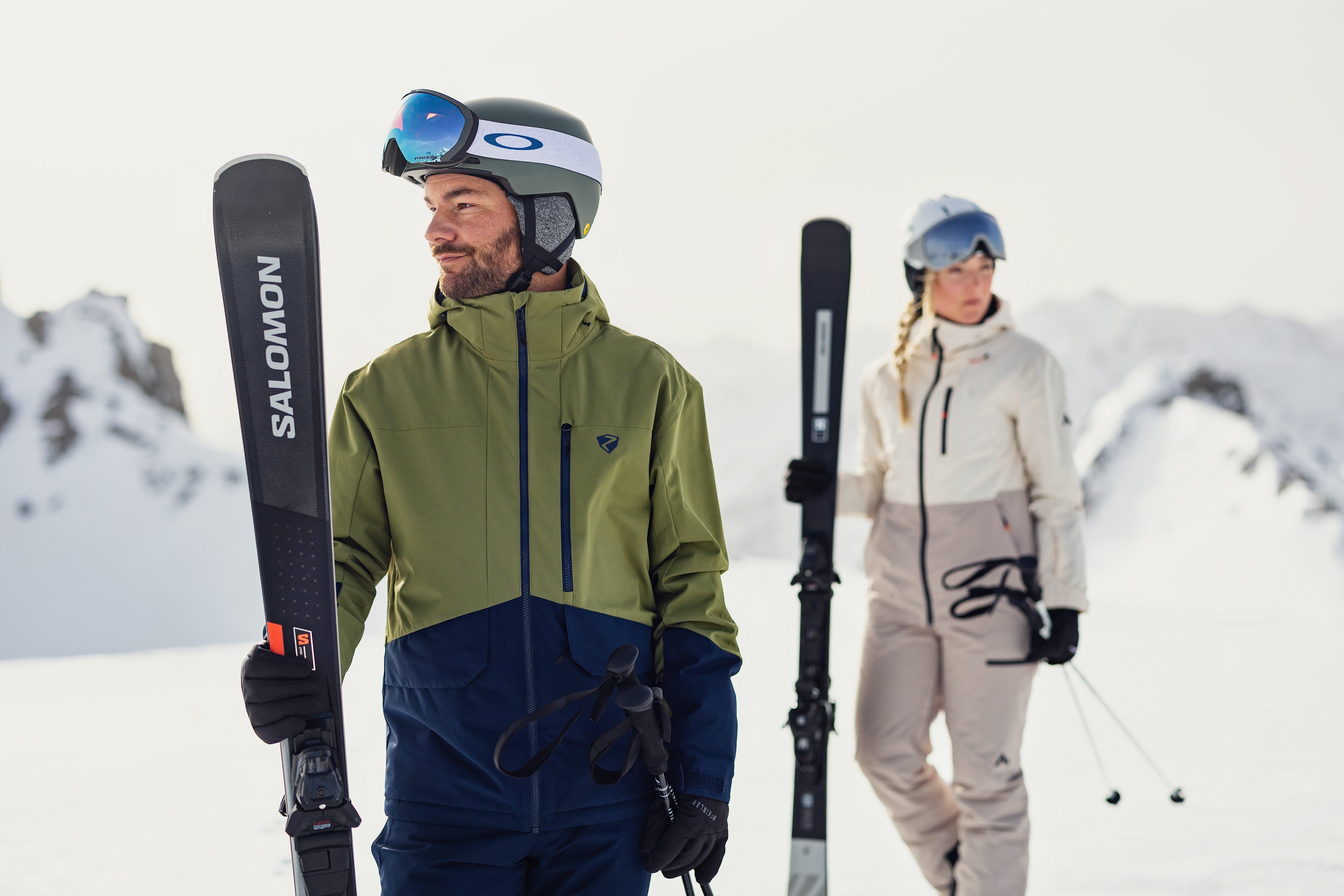 Ski bei INTERSPORT