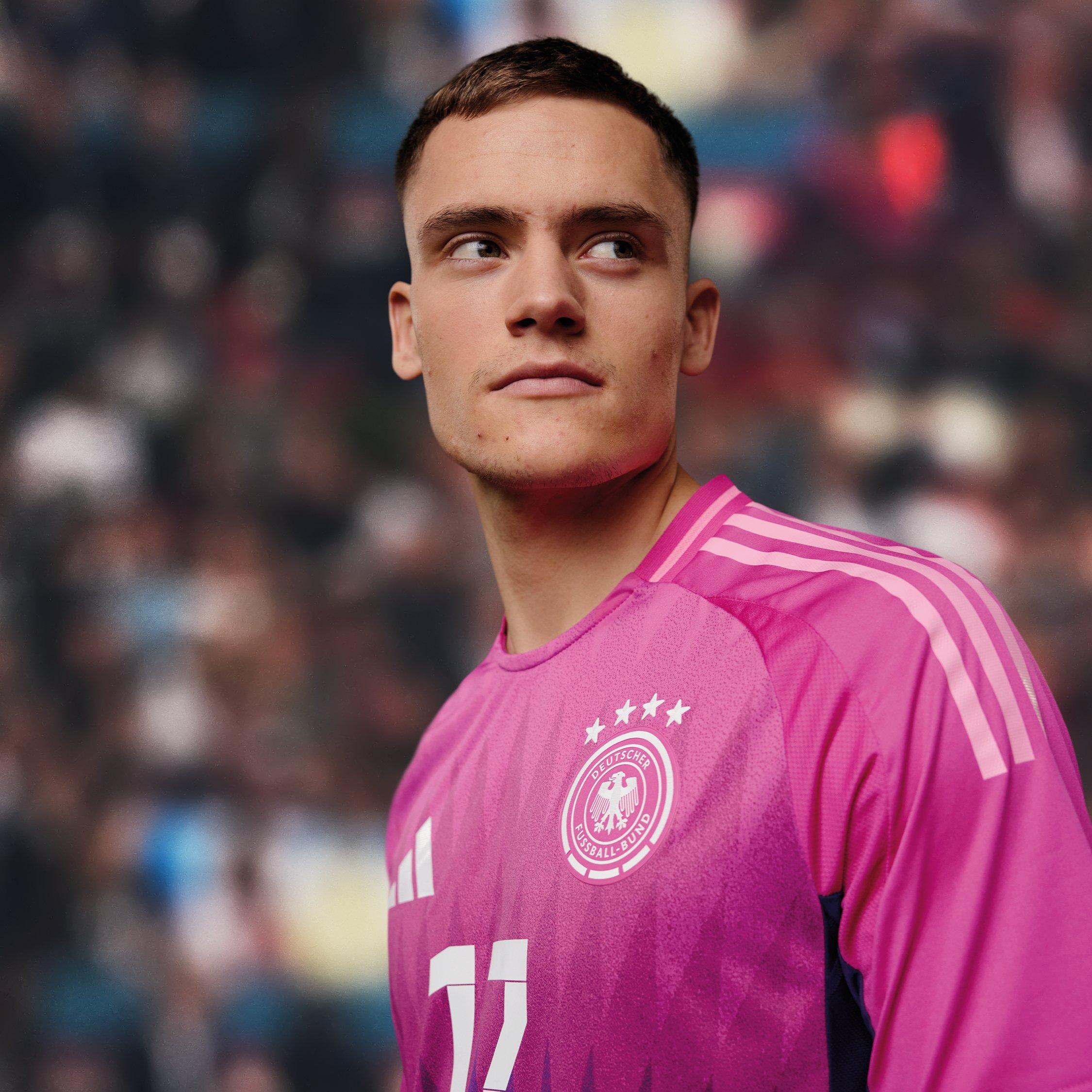 Deutschland Auswärtstrikot jetzt kaufen bei INTERSPORT