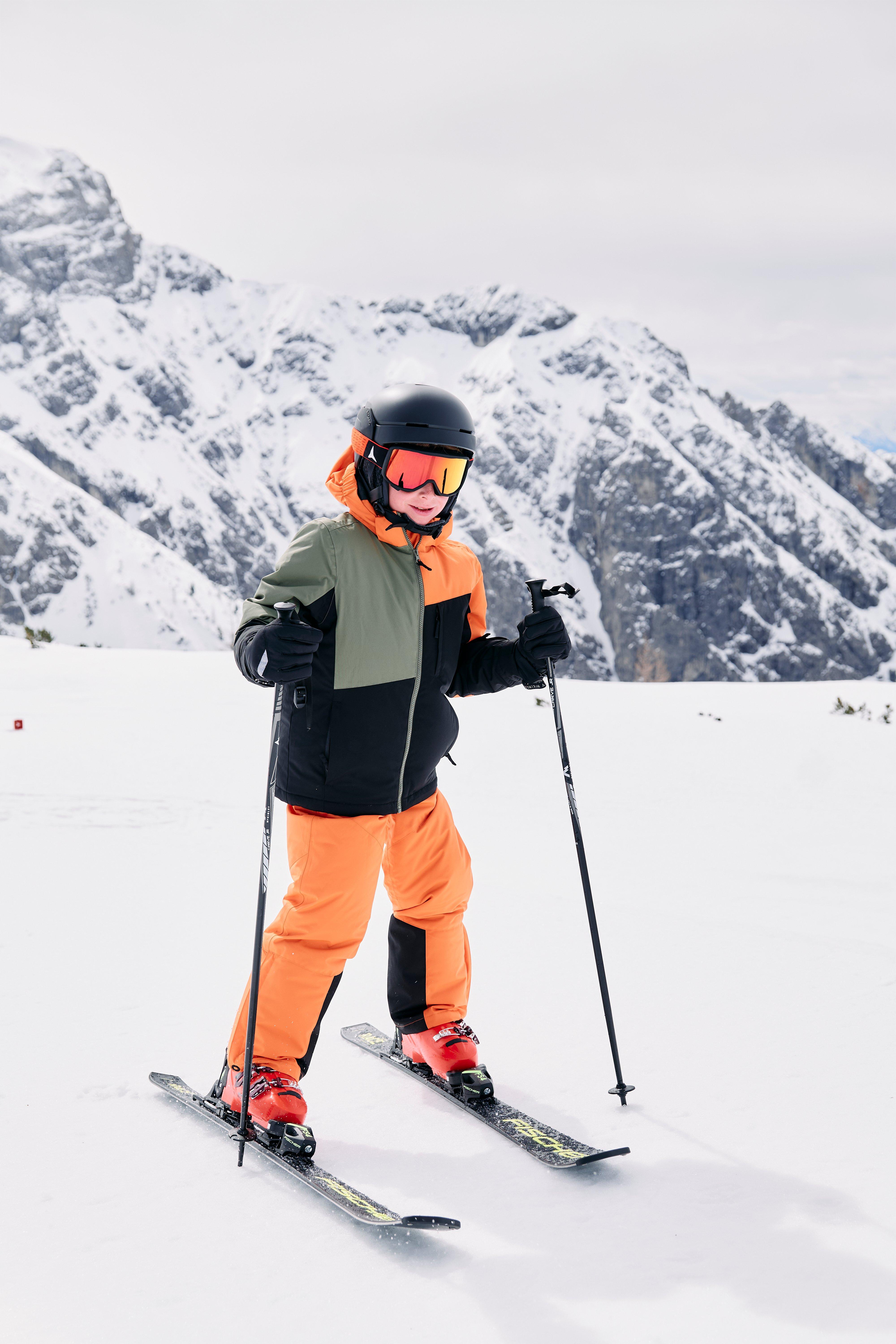 Skibrillen & Stöcke bei INTERSPORT