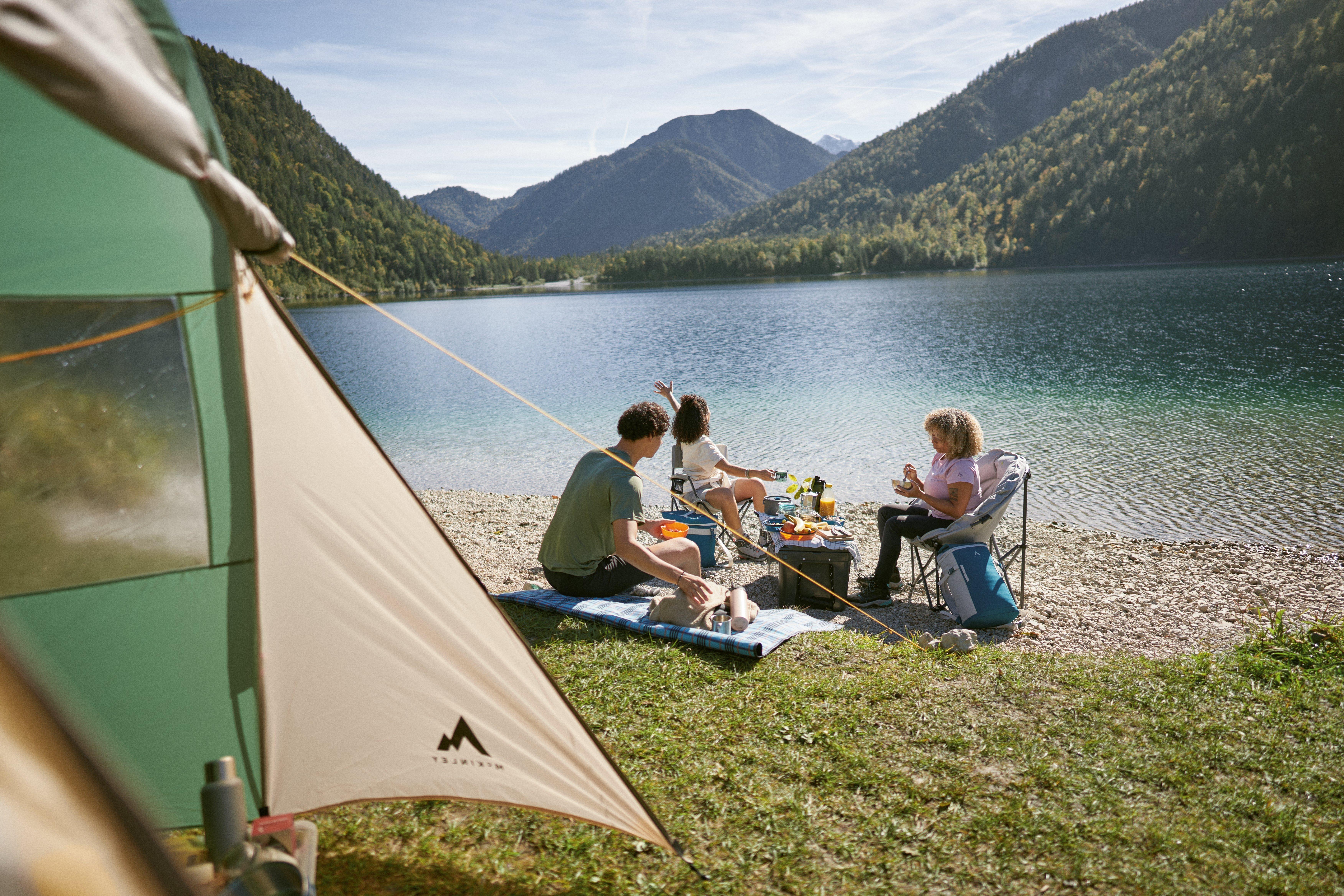 McKINLEY Camping Ausrüstung & Zubehör bei INTERSPORT shoppen