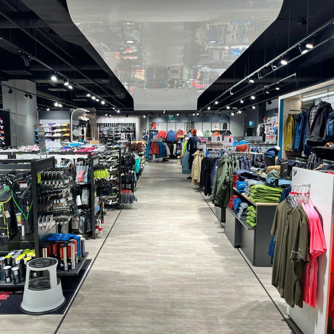 INTERSPORT Middendorf in Wermelskirchen: Outdoor und Teamsport.