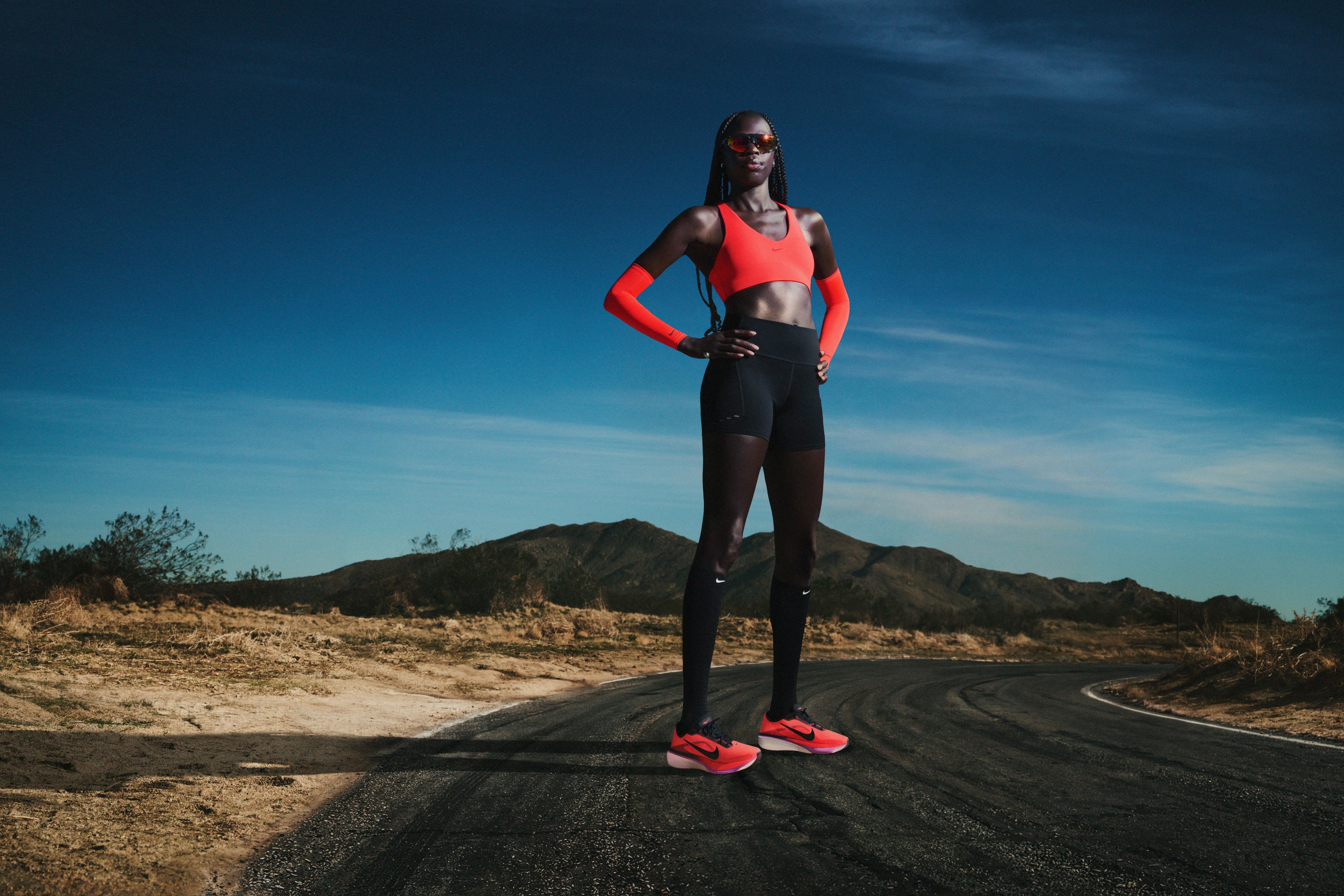 Nike Pegasus 42 Laufschuhe für Damen & Herren