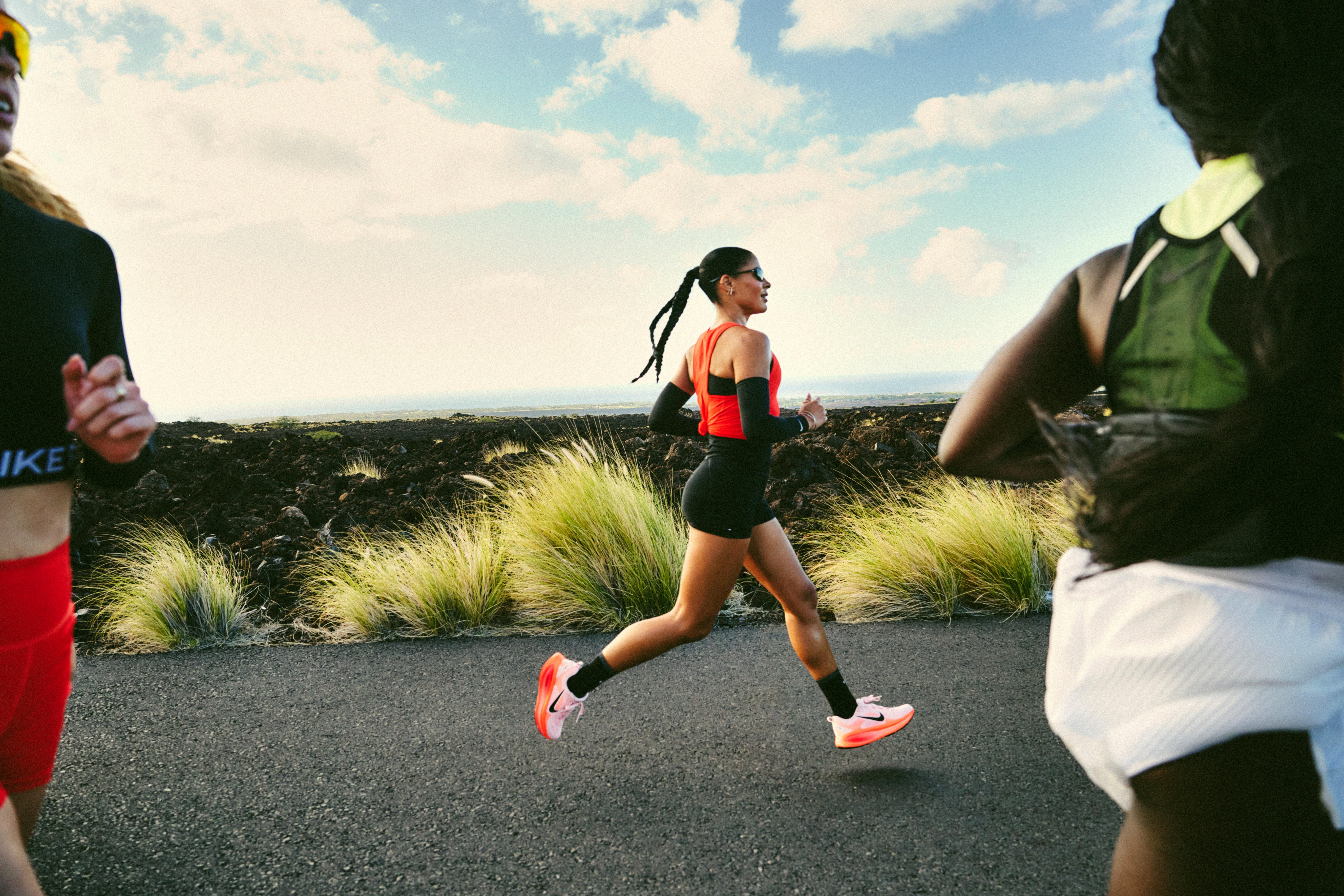 Nike Laufbekleidung jetzt bei INTERSPORT entdecken