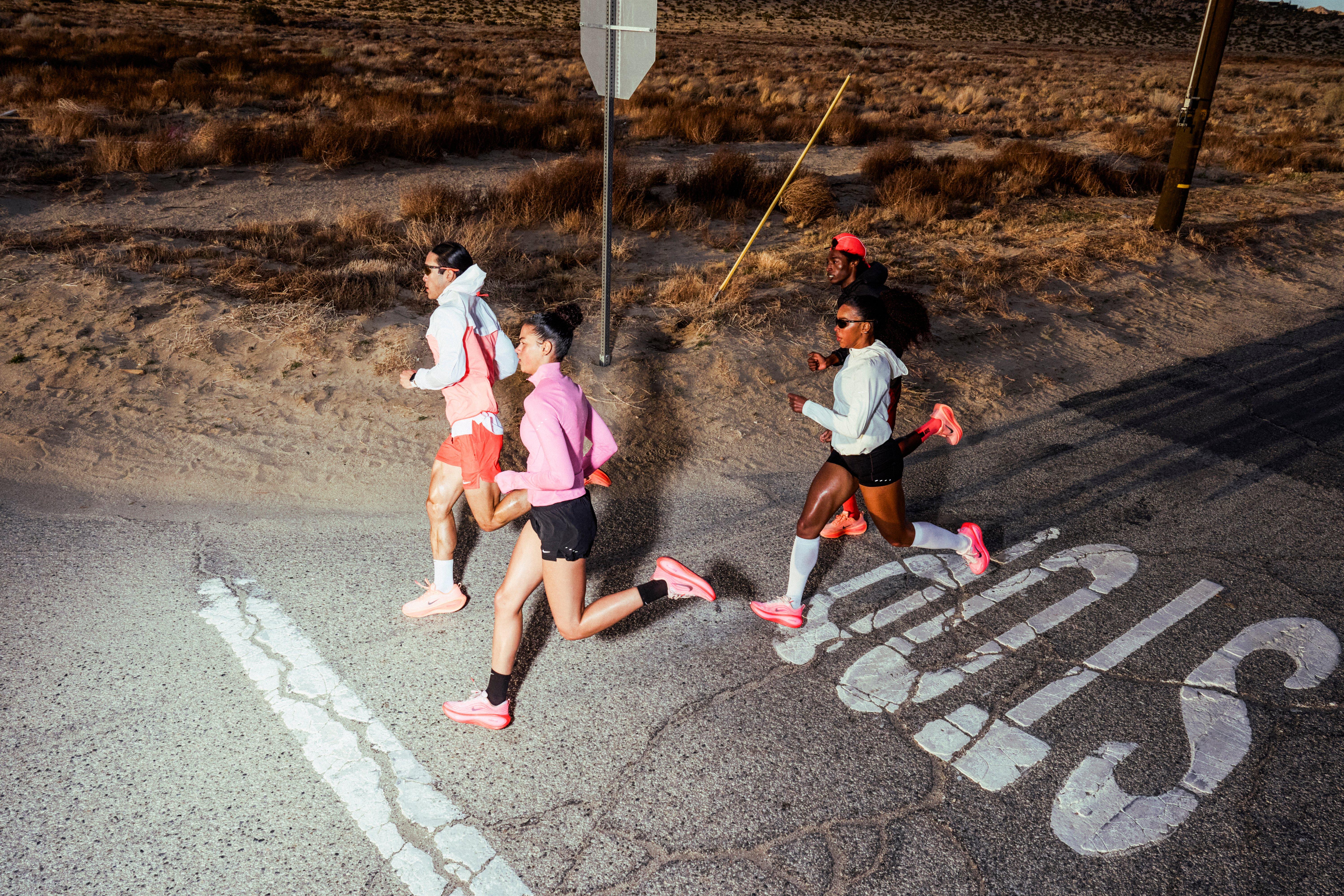 Nike Vomero Plus Laufschuhe