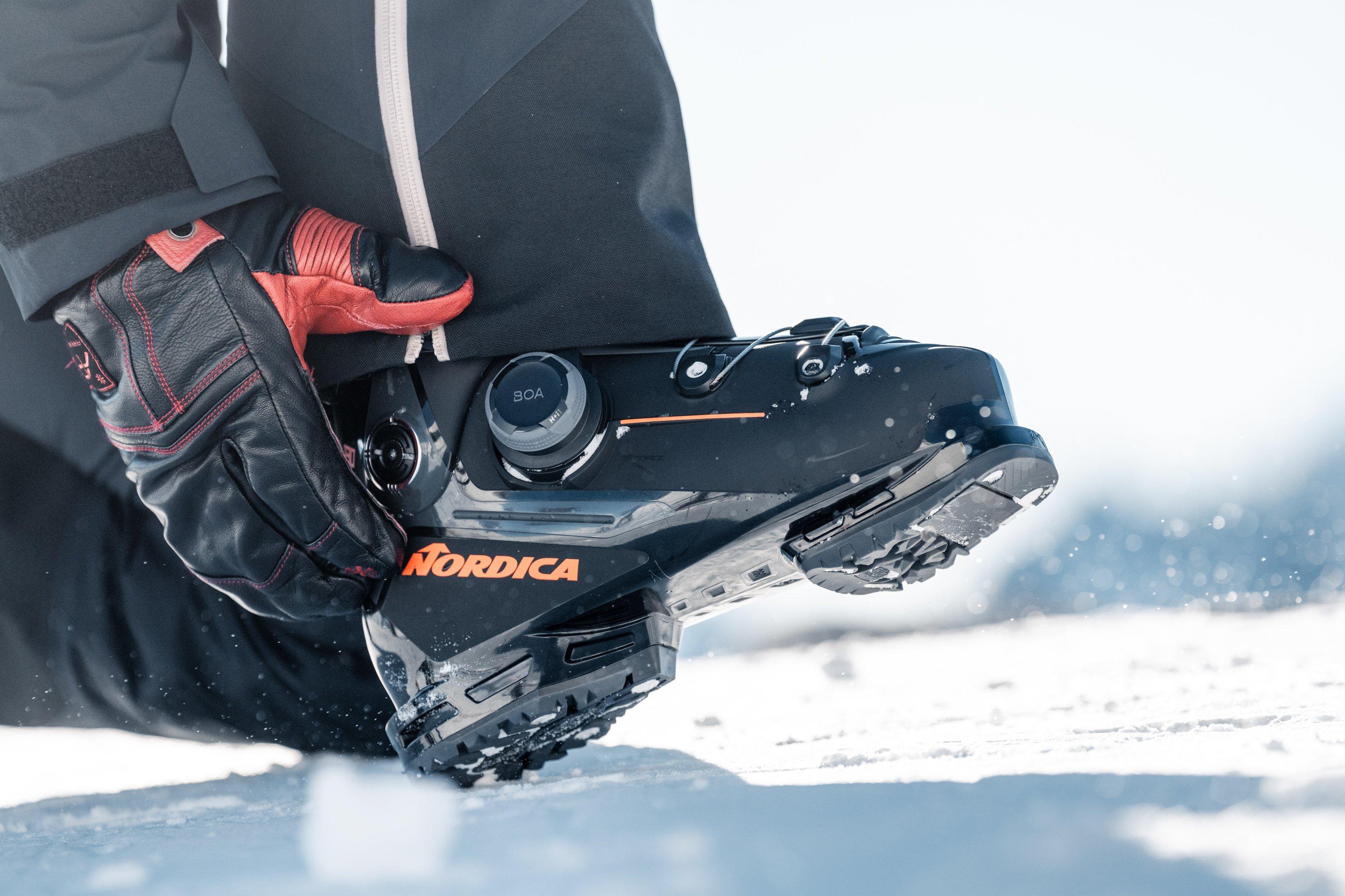 Nordica Skischuhe Speedmachine