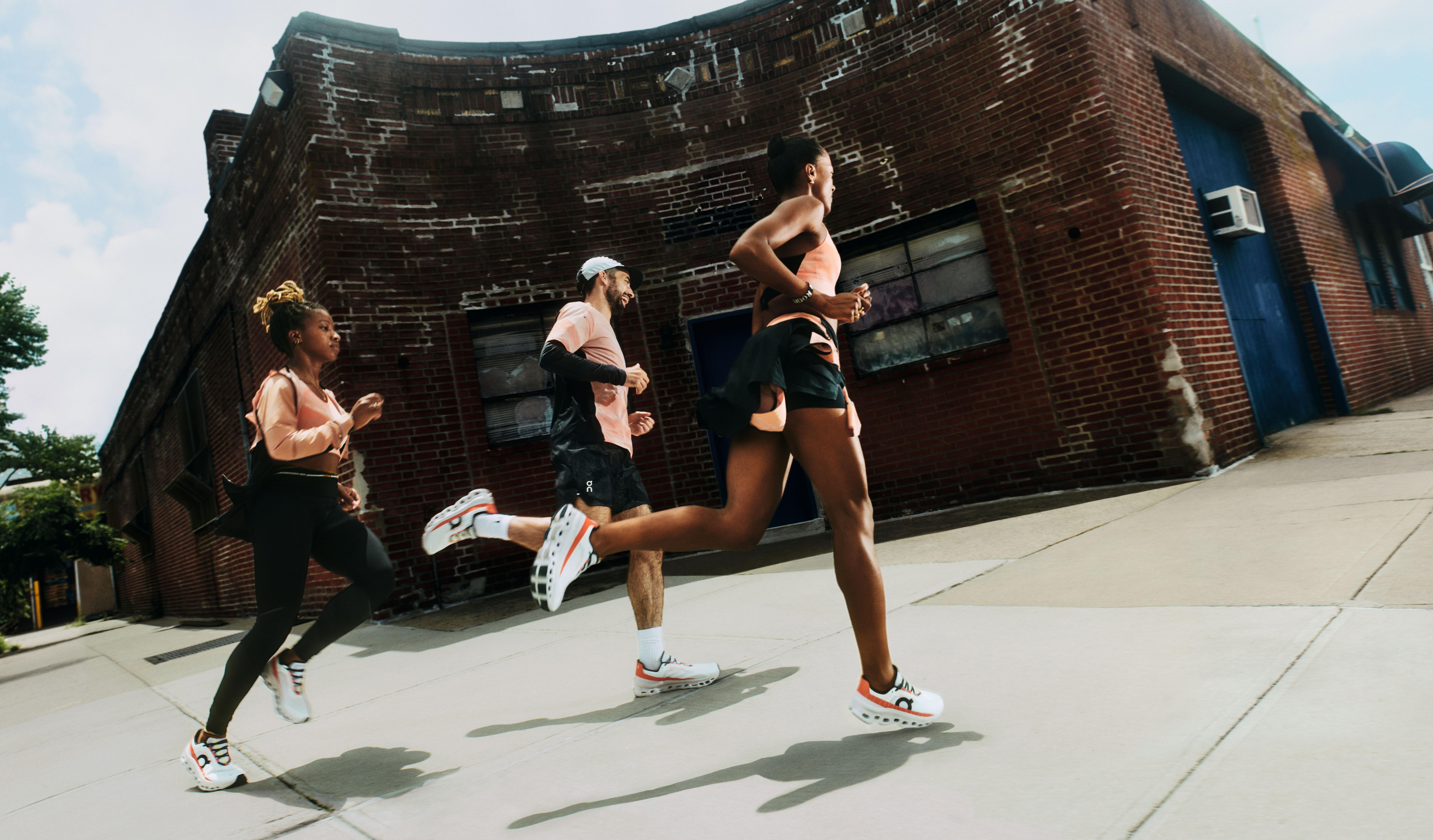 On Cloudflow bei INTERSPORT entdecken