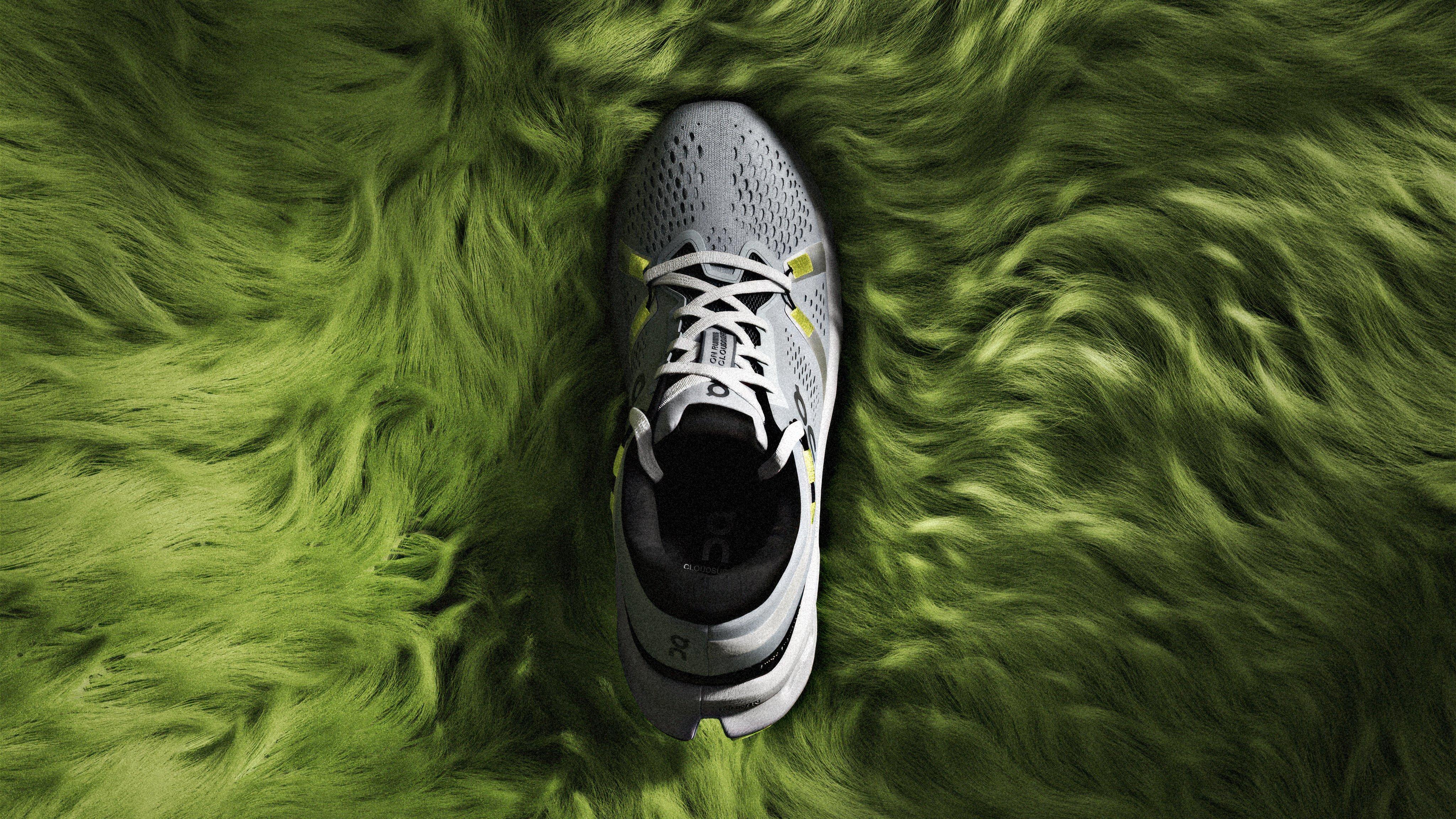 ON Cloudsurfer 2 Laufschuhe bei INTERSPORT entdecken