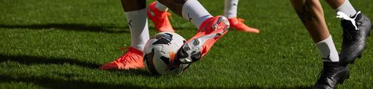 Puma Fussballschuhe, Fussballbekleidung & Ausrüstung