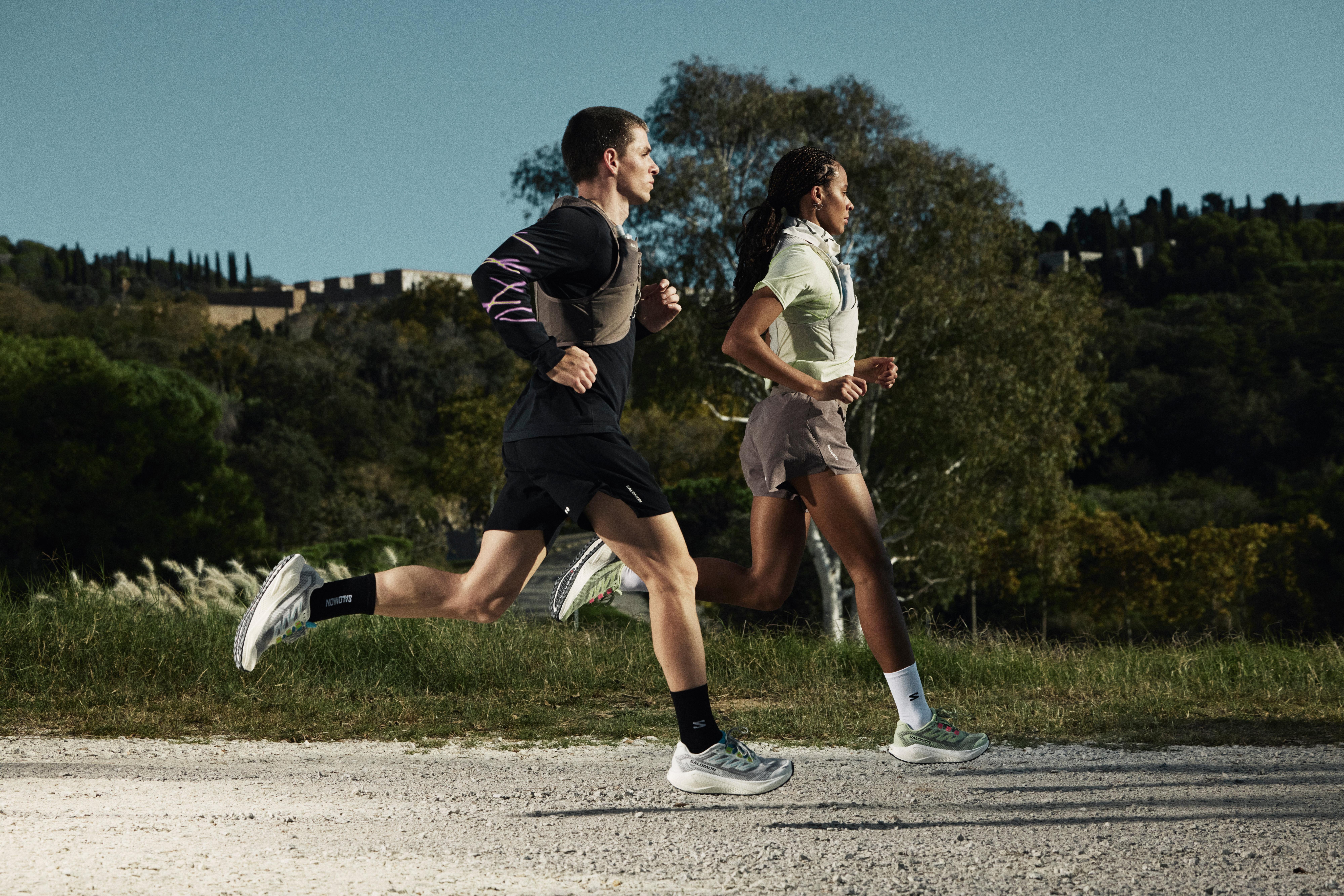 Entdecke weitere Salomon Artikel für dein Outdoor Abenteuer!