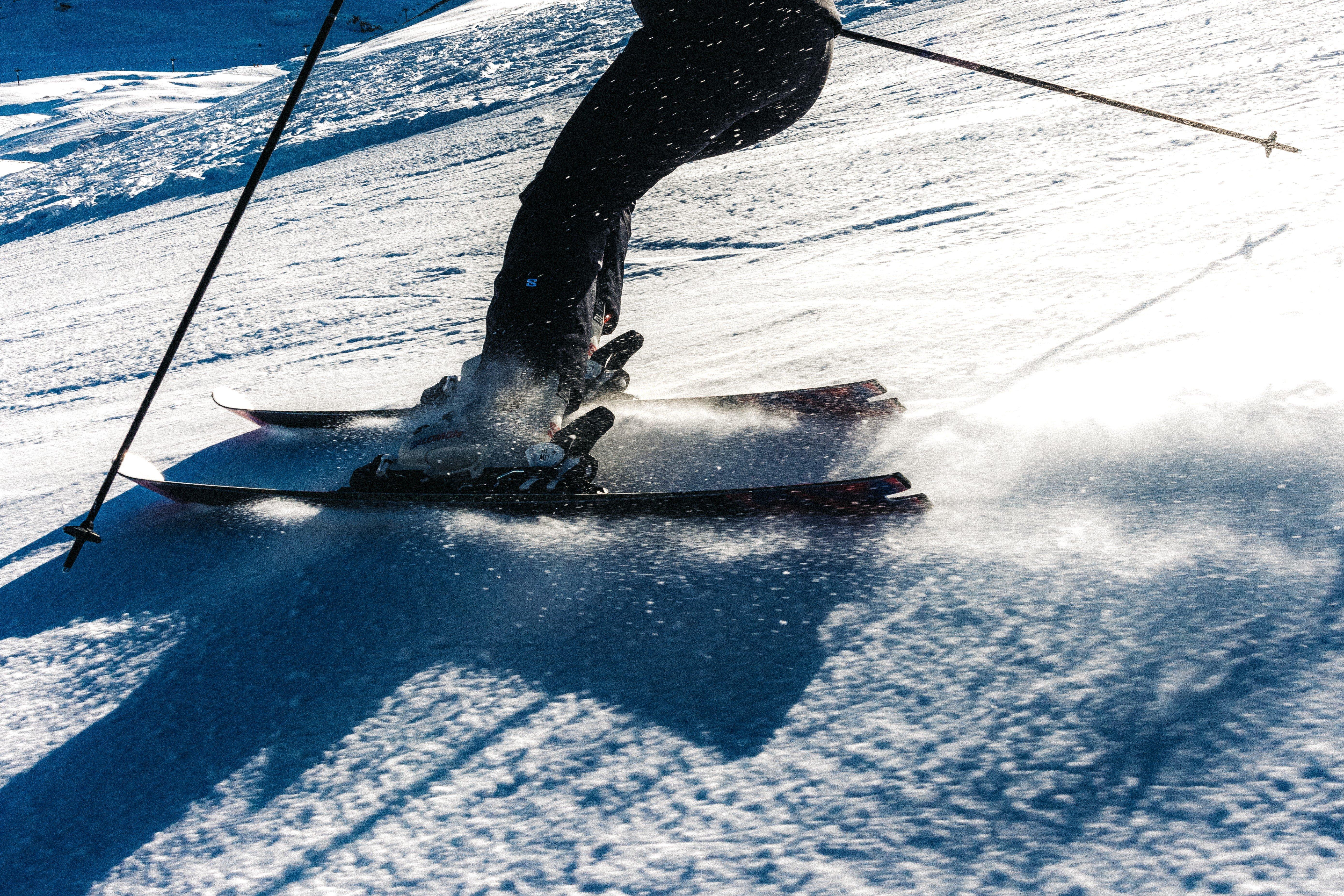 Salomon Ski-Ausrüstung