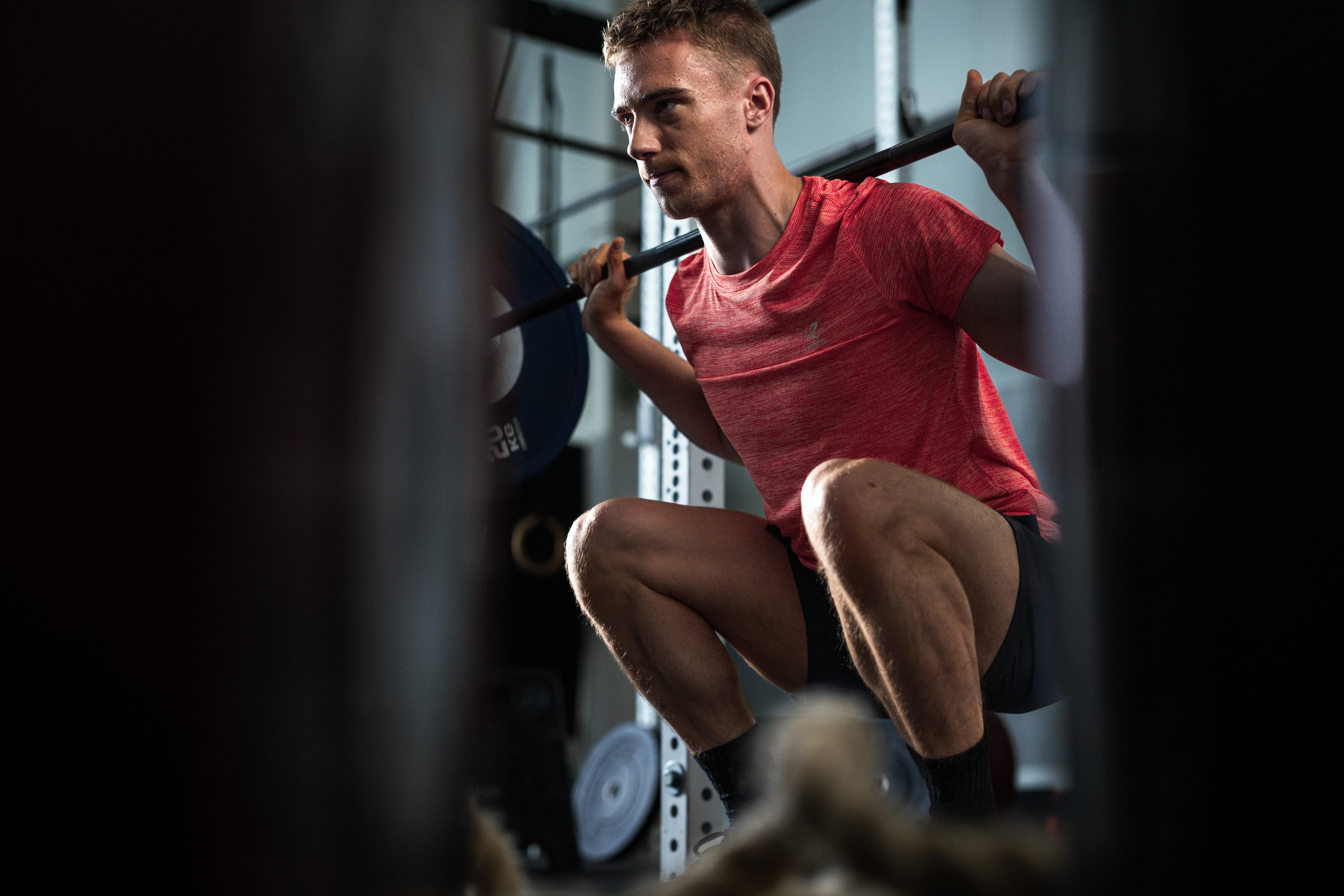 Entdecke unser Fitnesssortiment für Herren